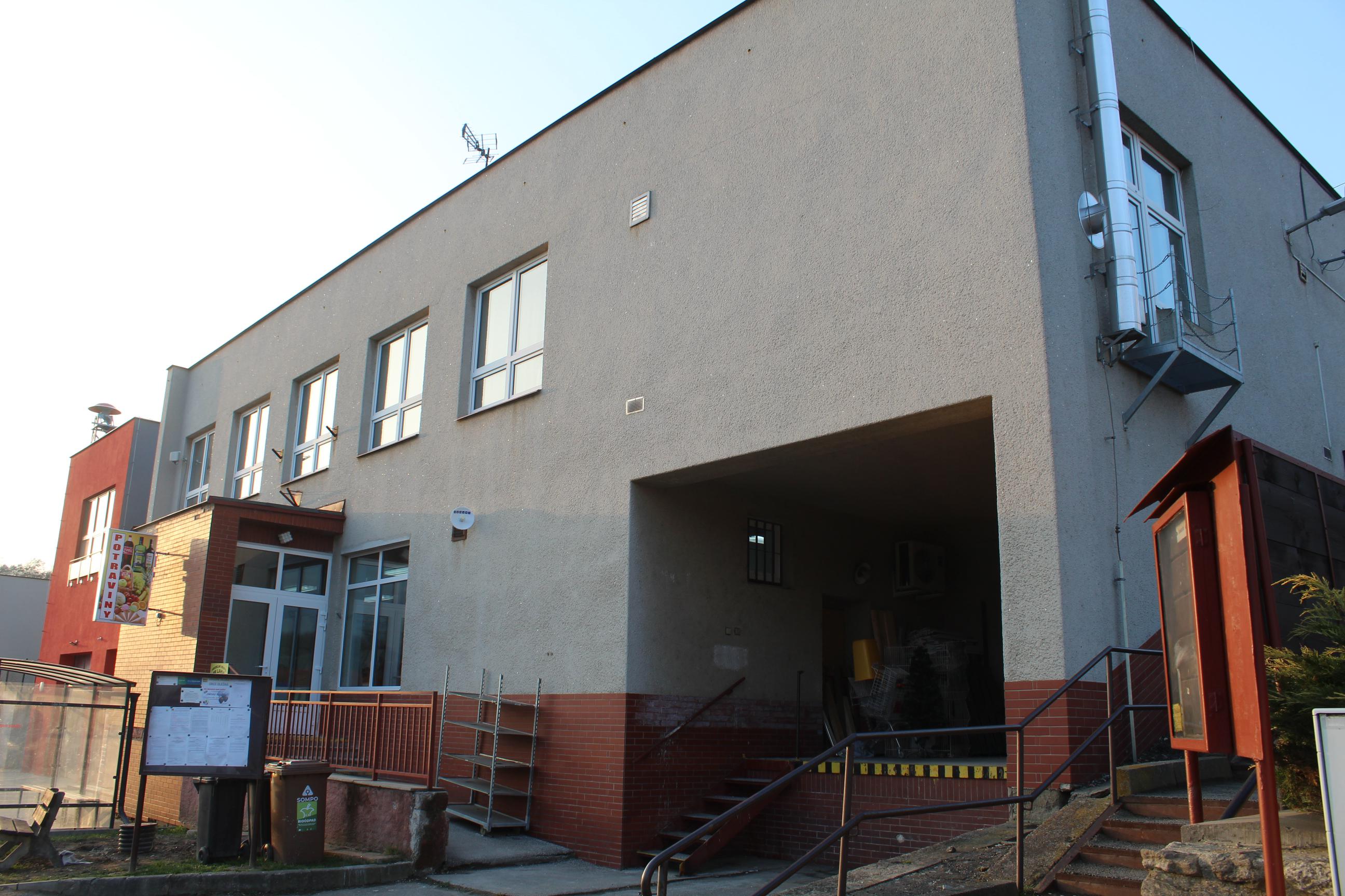Olešná - obecní úřad foto 2