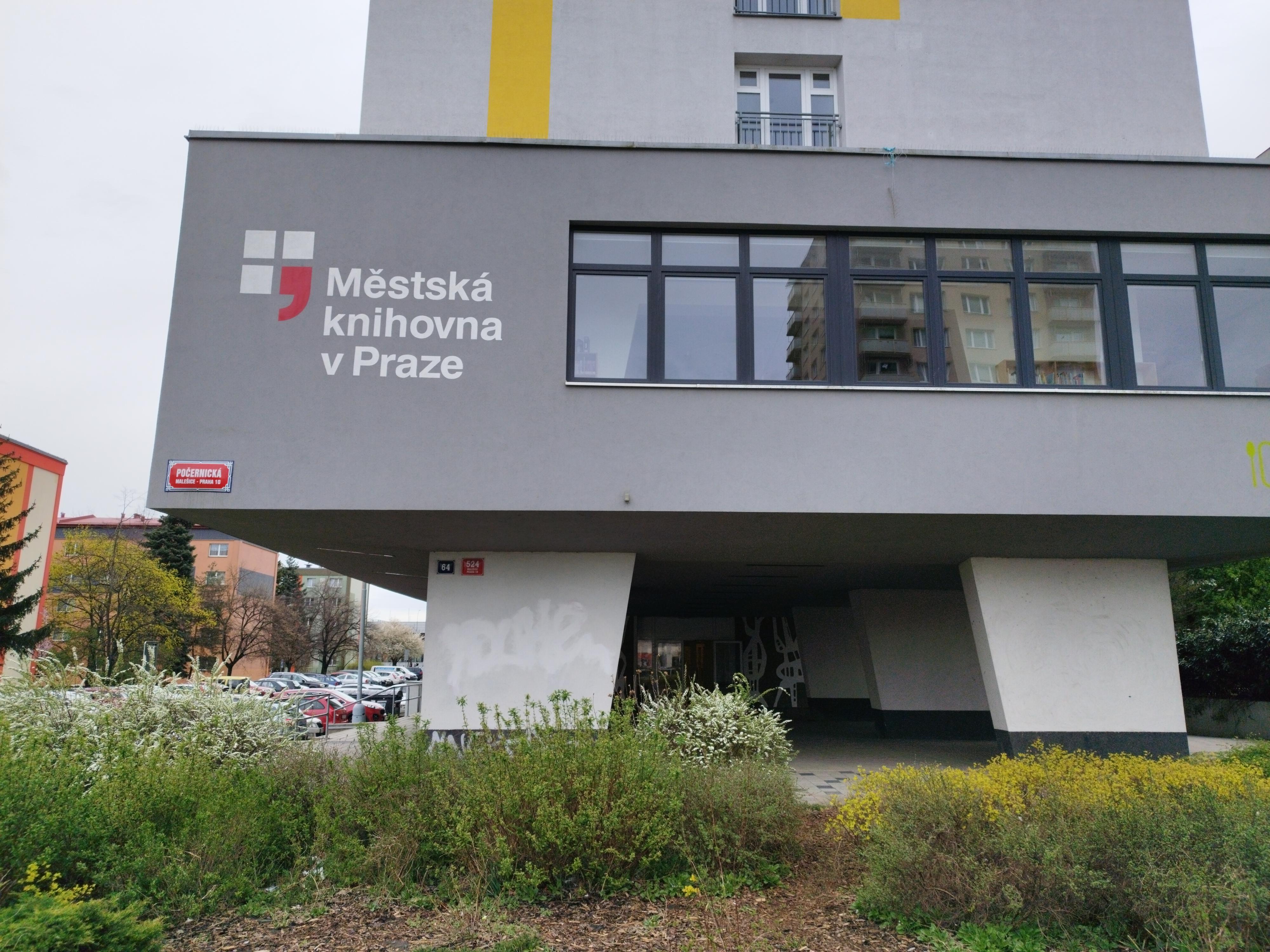Městská knihovna v Praze - Malešice foto 3