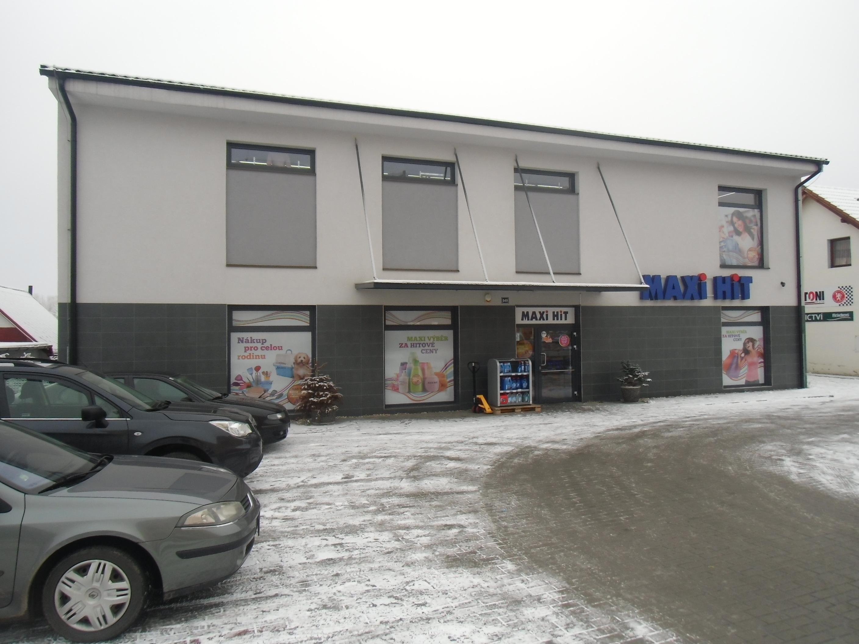 Maxík market