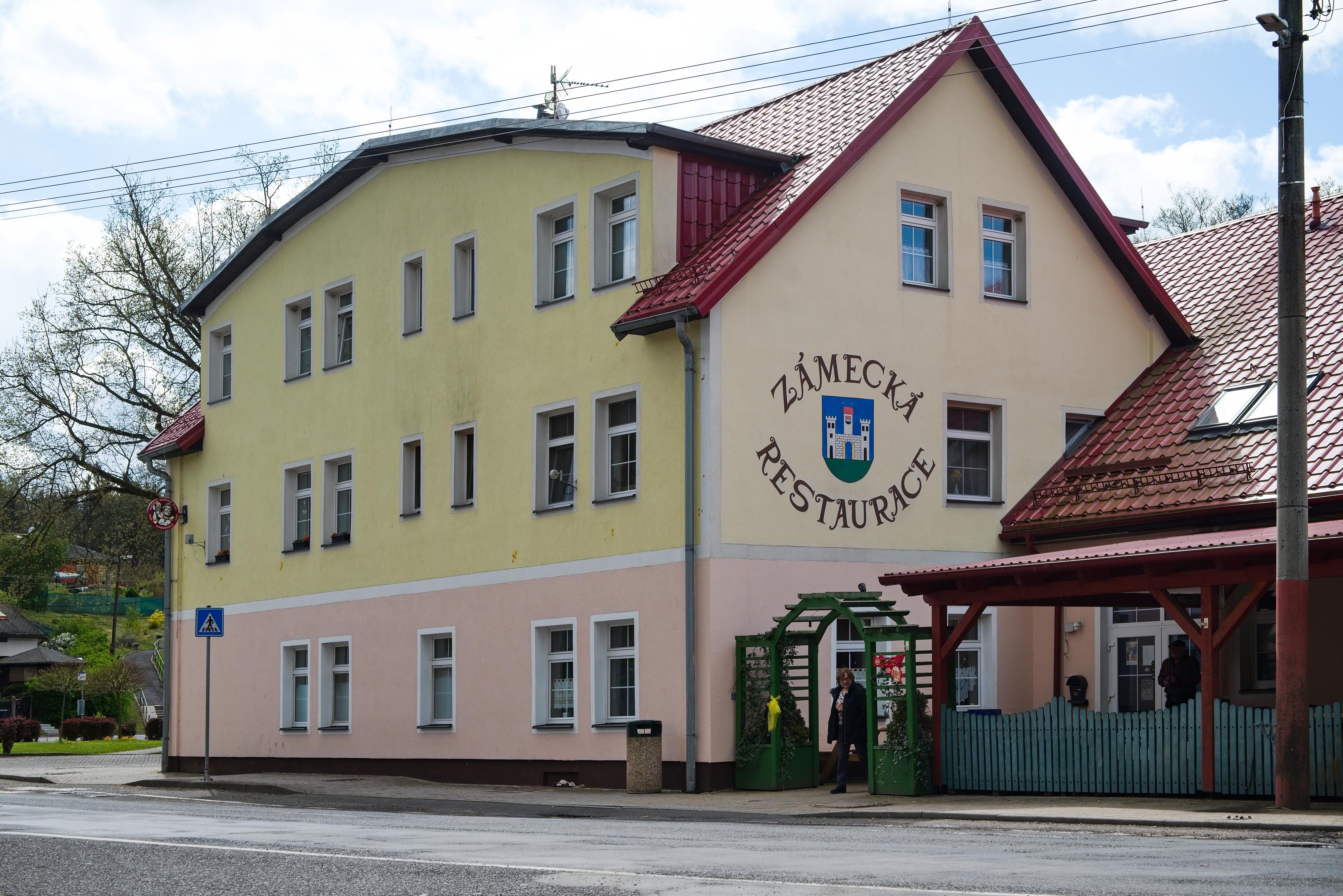 Zámecká restaurace Kaceřov foto 4