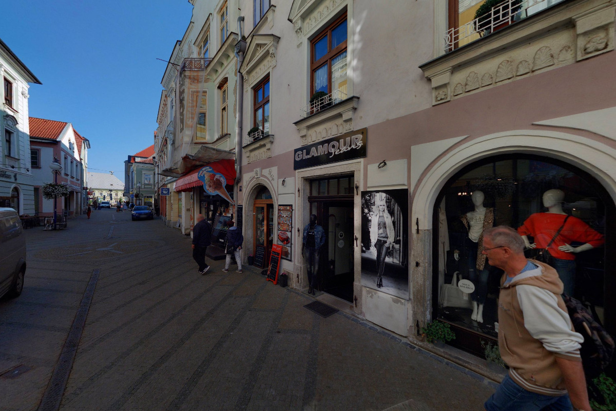 Glamour jeans - Mgr. Pavla Mátlová foto 2