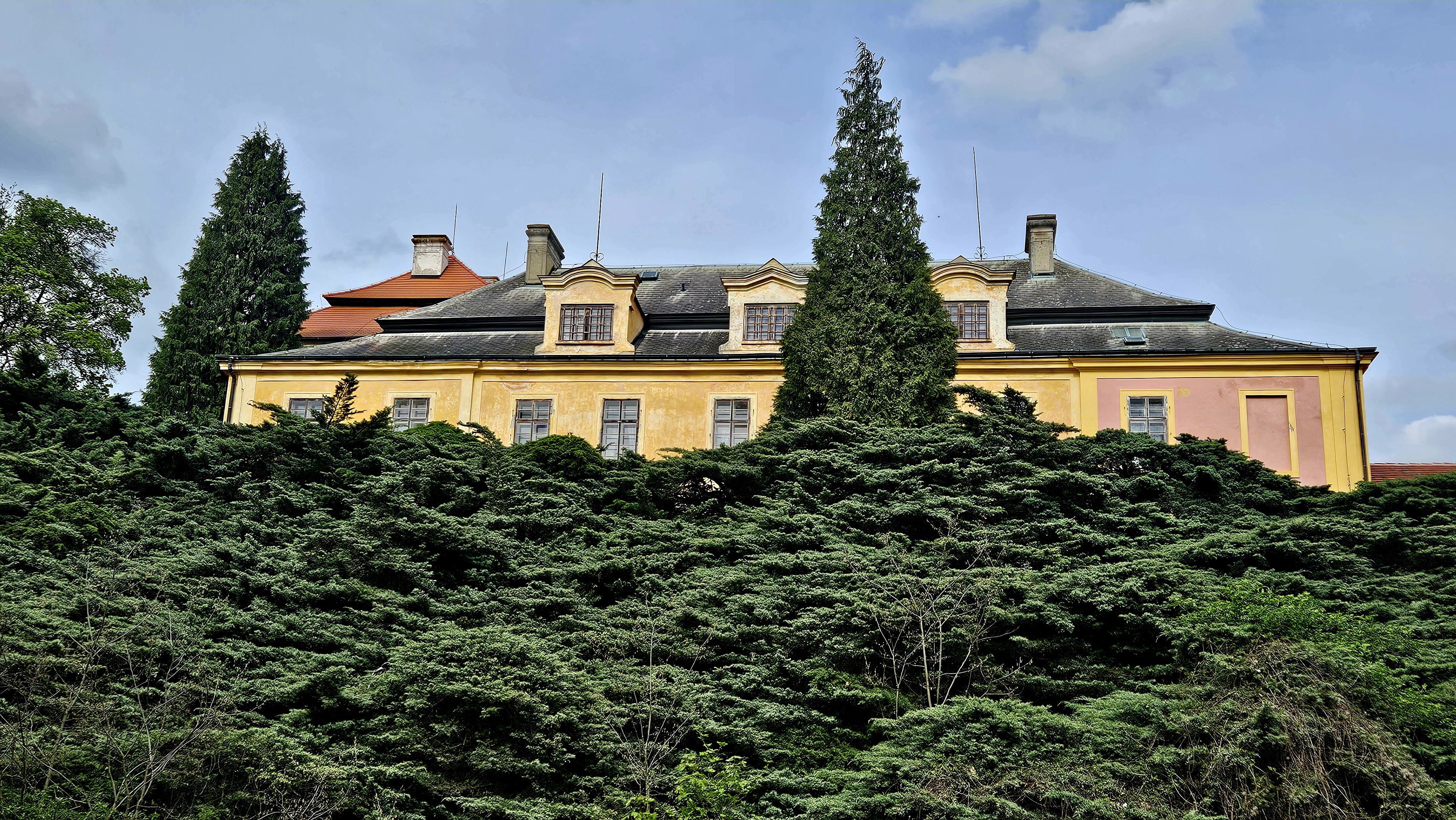 Státní zámek Krásný Dvůr foto 5