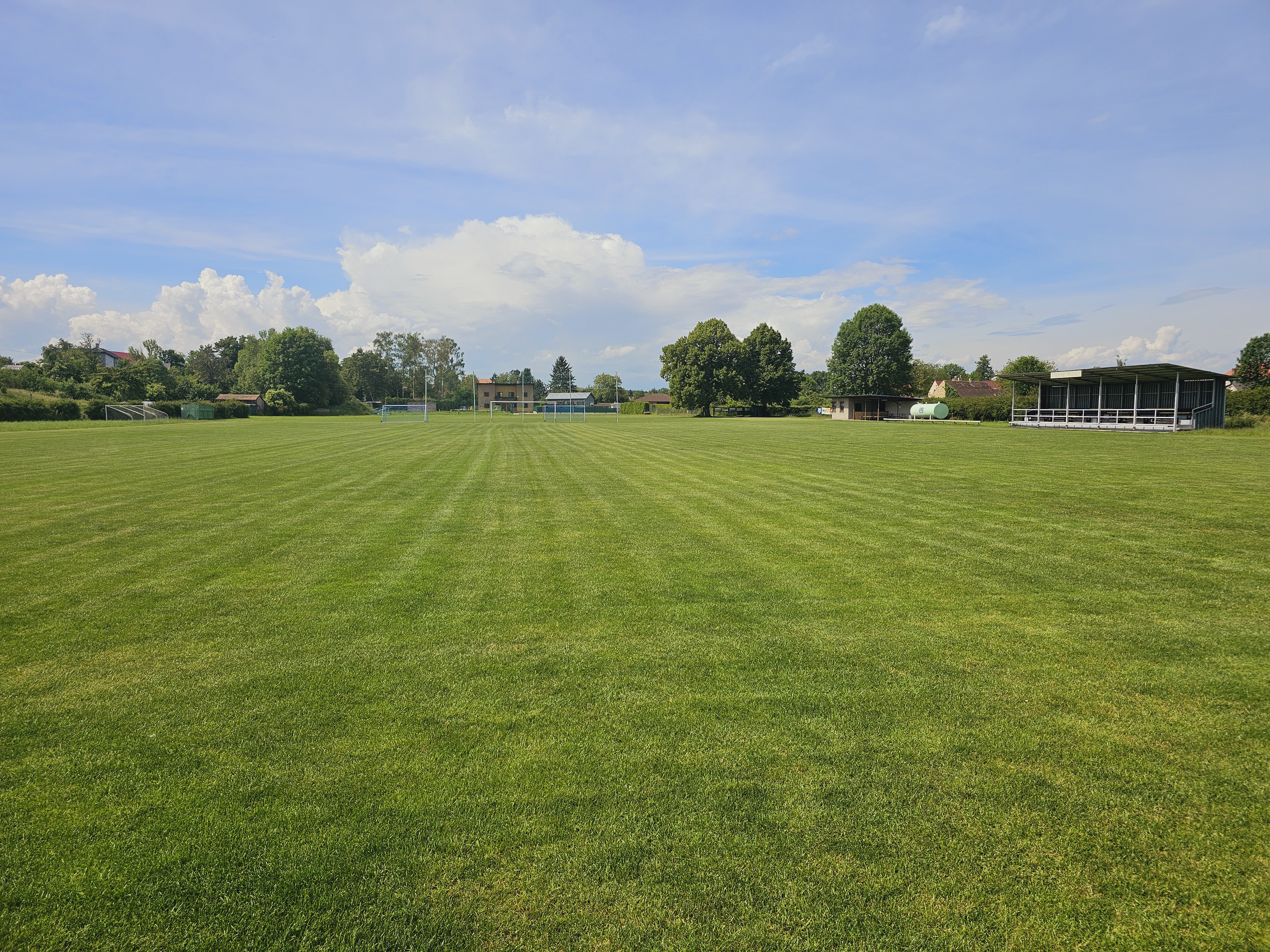 Stadion Na Lukách foto 4