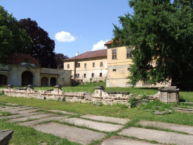 Klášter sester premonstrátek v Doksanech foto 6