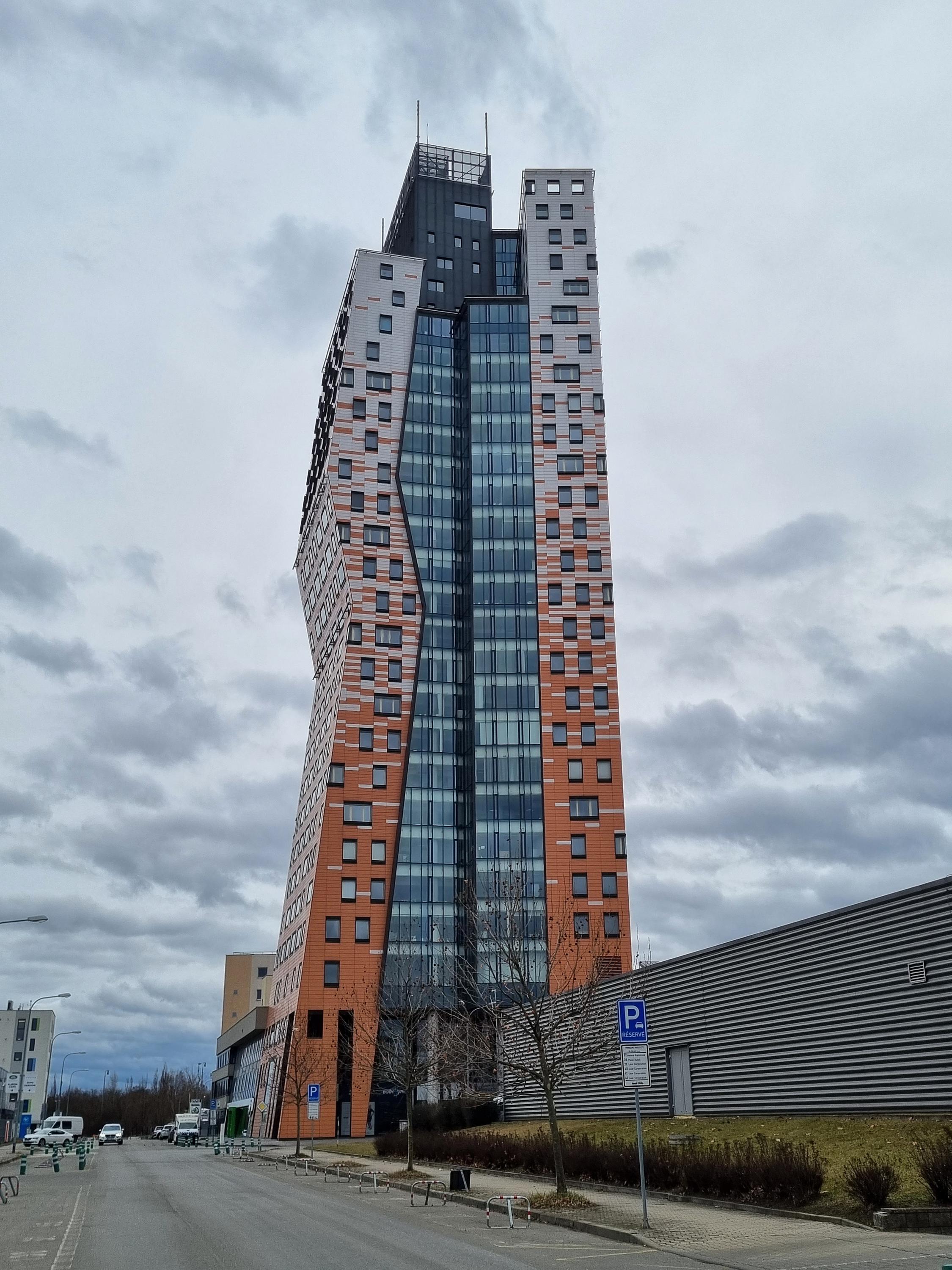 N Tower, a.s. foto 3