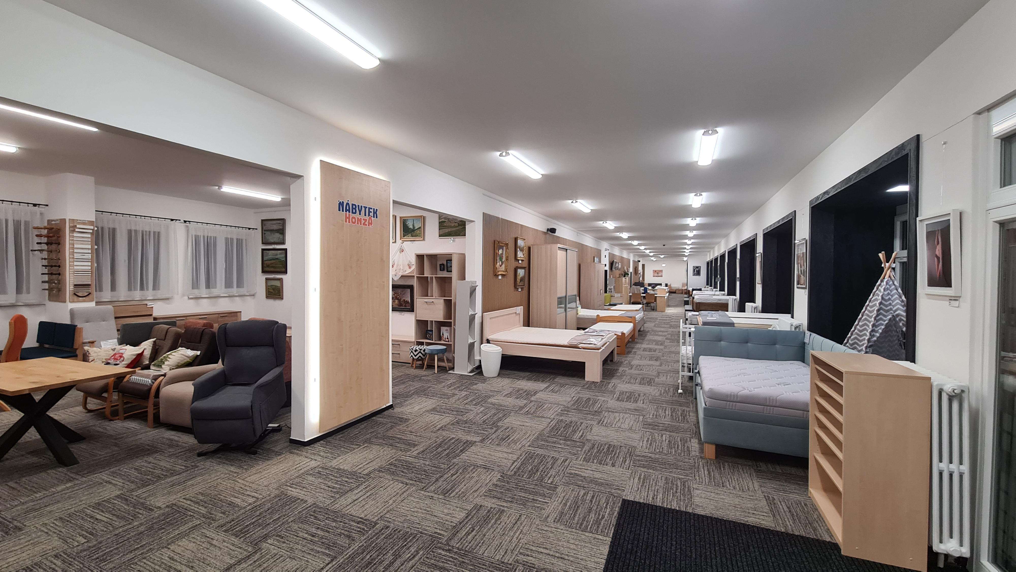 NÁBYTEK HONZA - ZDRAVÉ SPANÍ foto 6