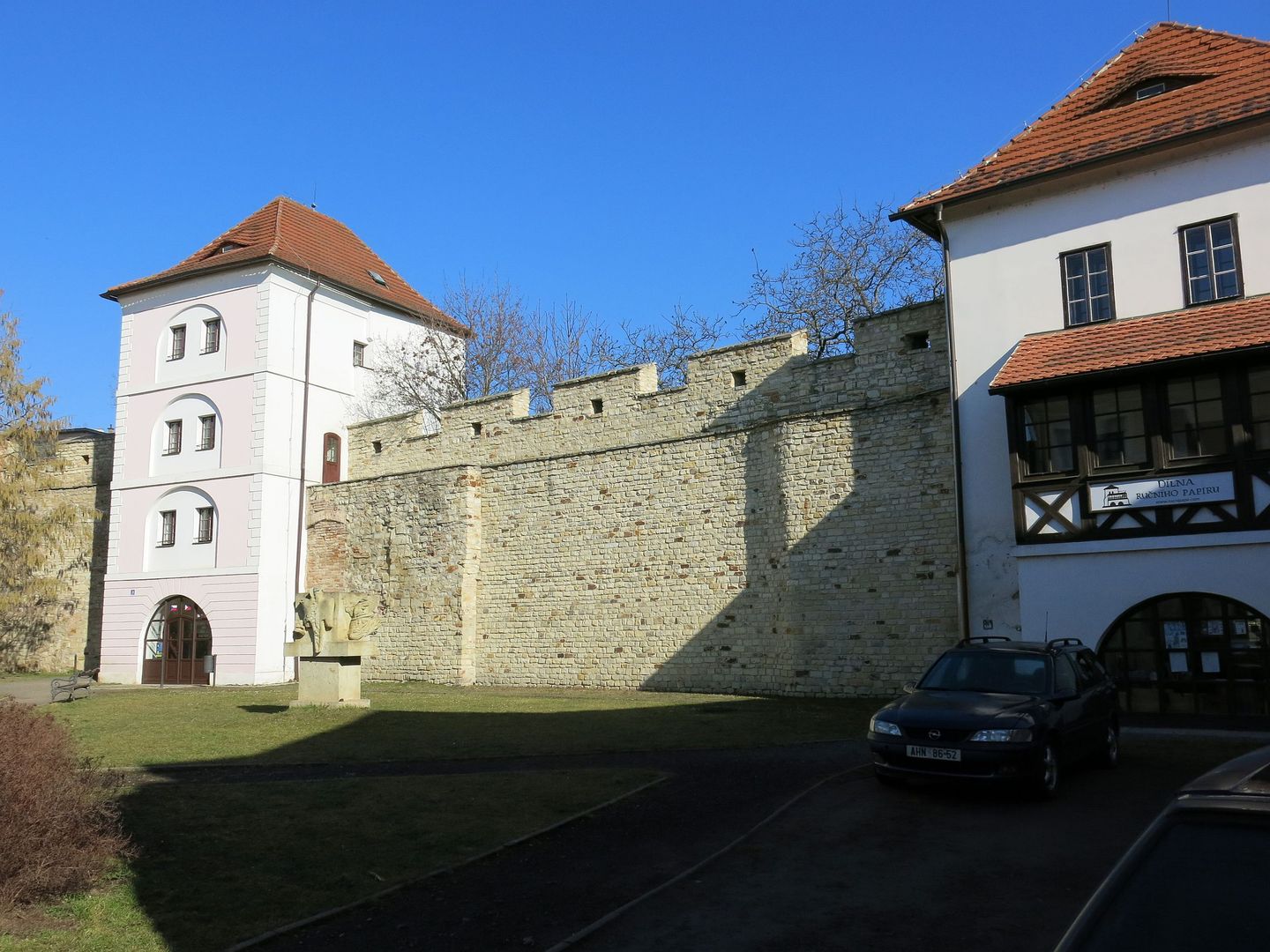 Dílna ručního papíru foto 2