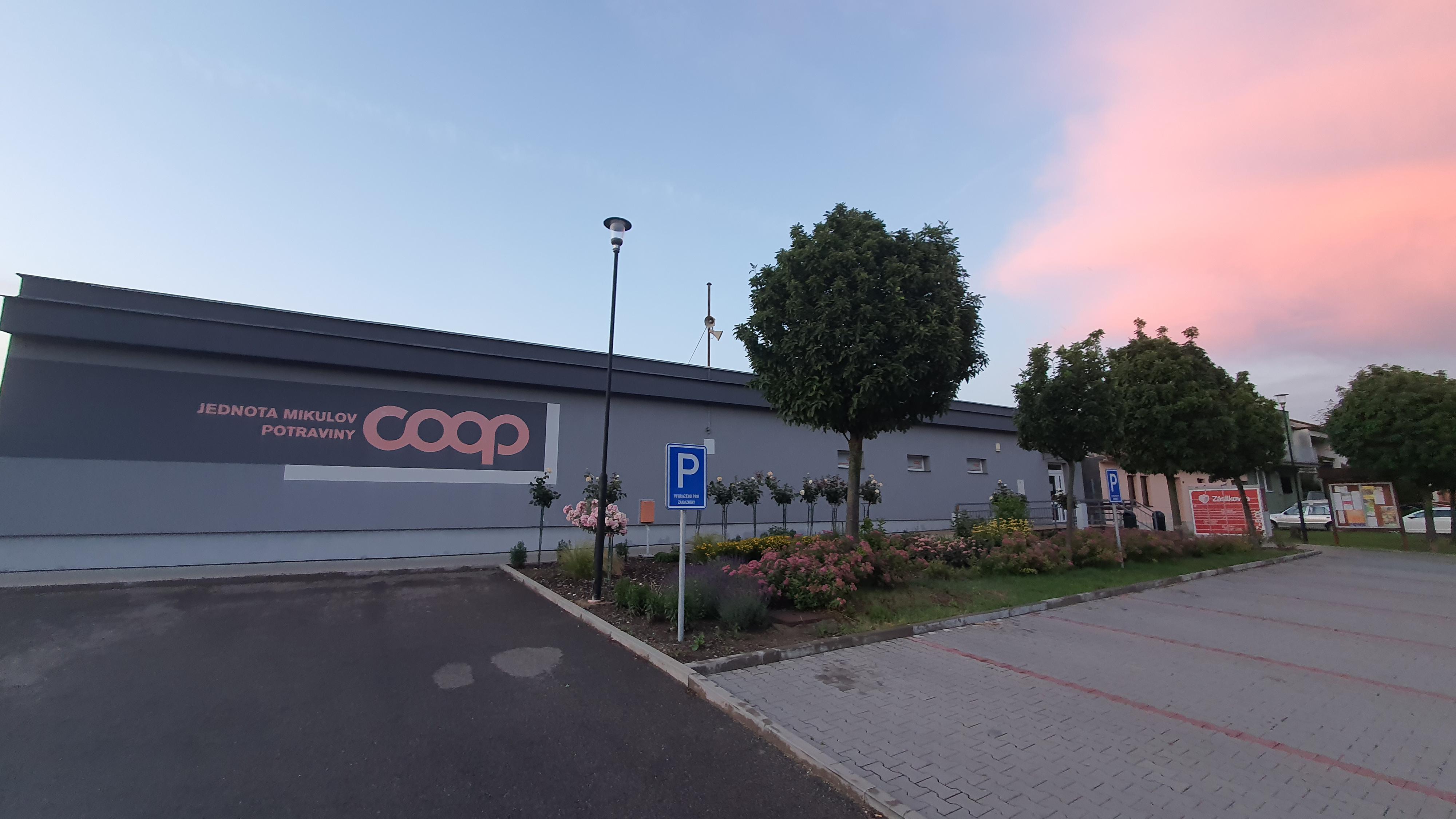 COOP - Jednota, spotřební družstvo v Mikulově foto 4