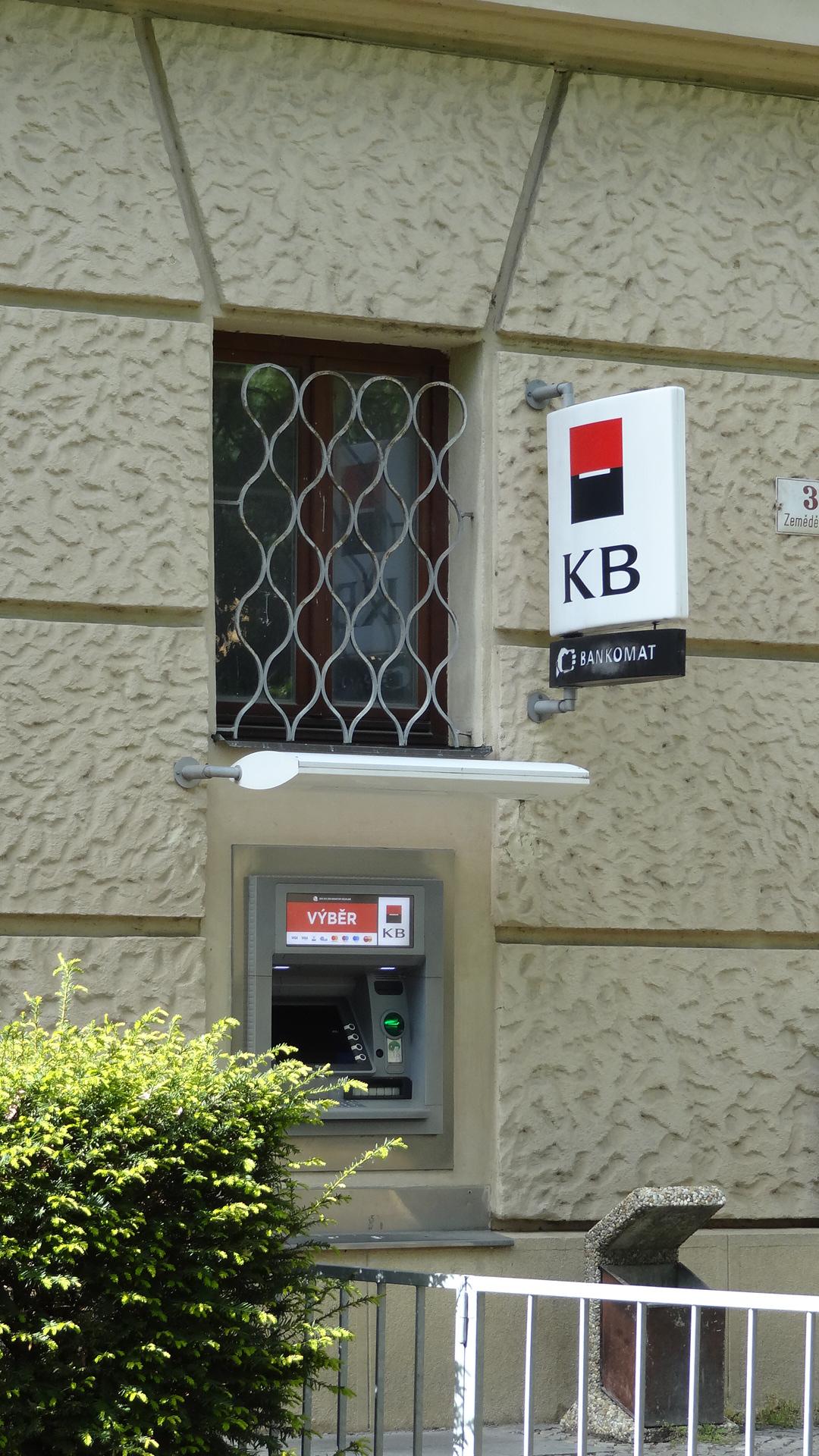 Bankomat Komerční banky foto 2