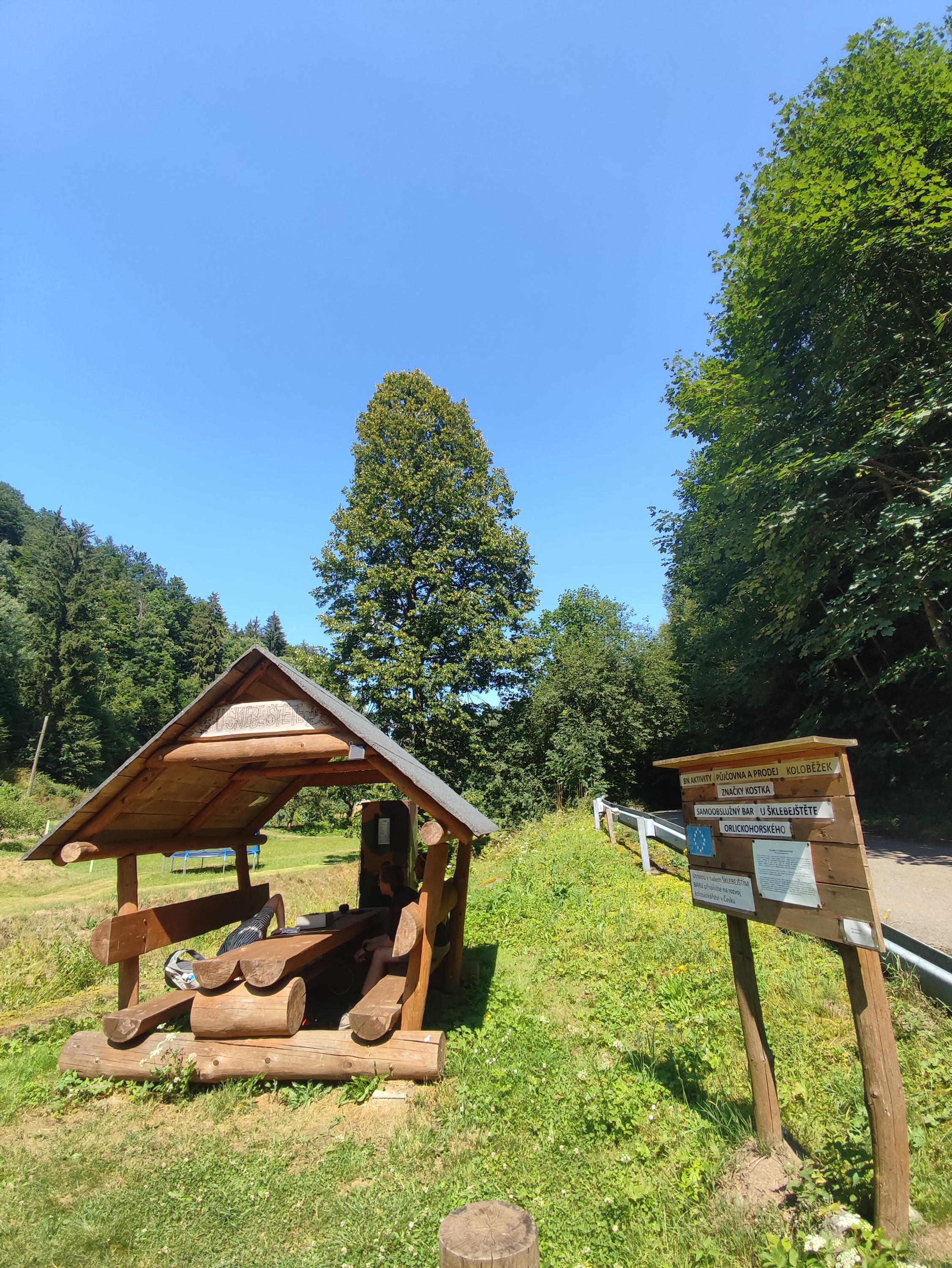 Samoobslužný bar u Šklebejštěte Orlickohorského