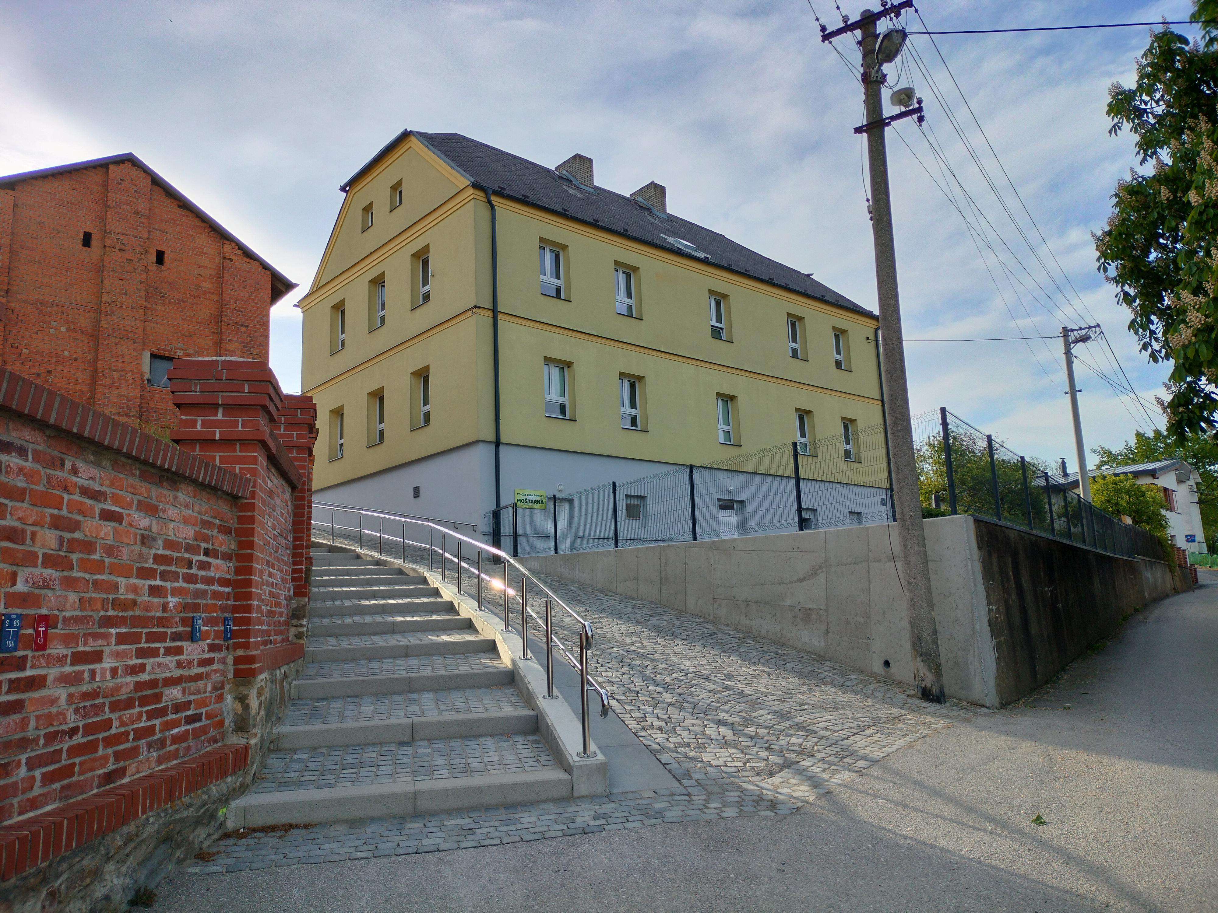 Městská knihovna Dolní Benešov foto 2