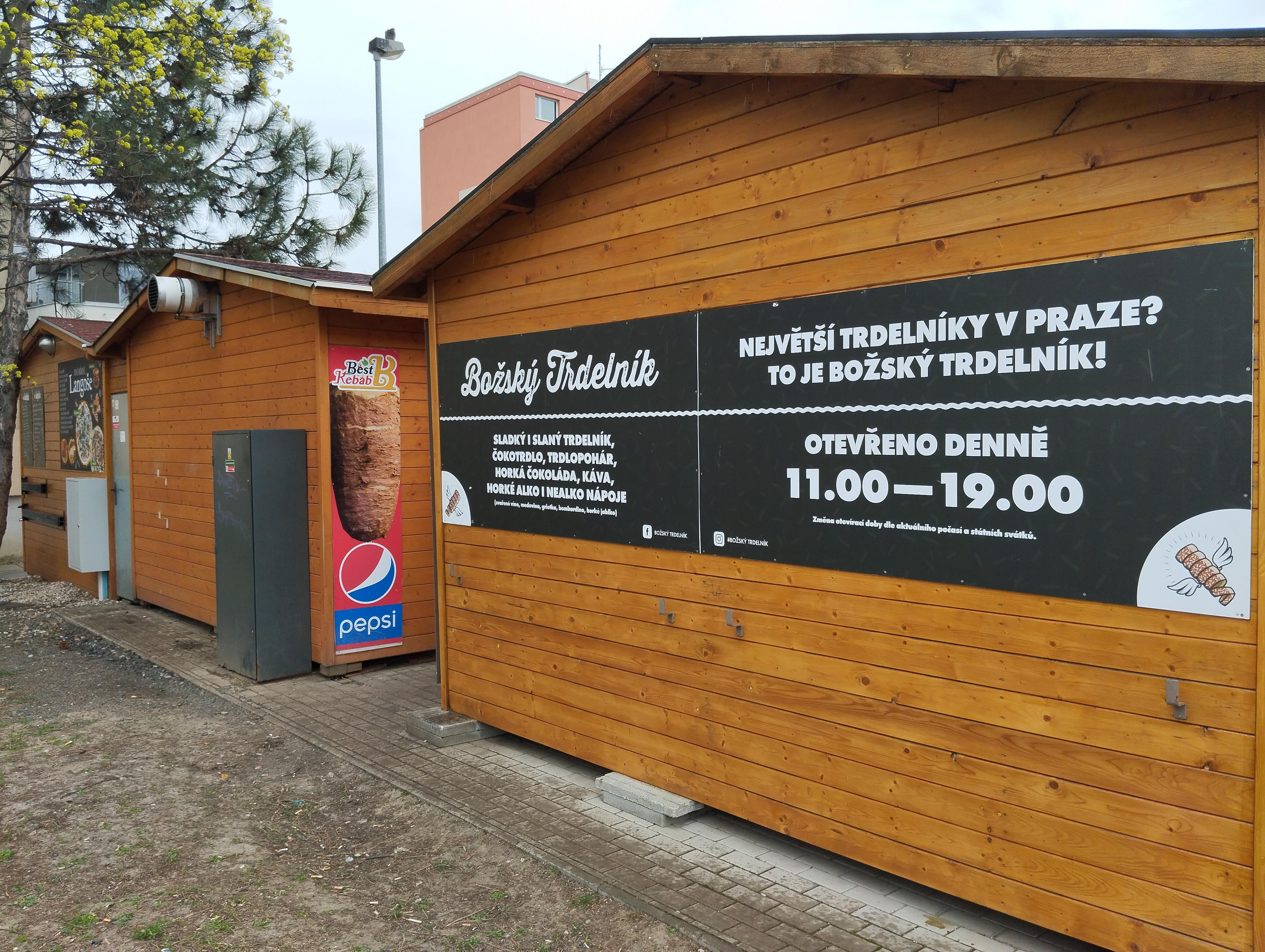 Magyar lángos foto 3
