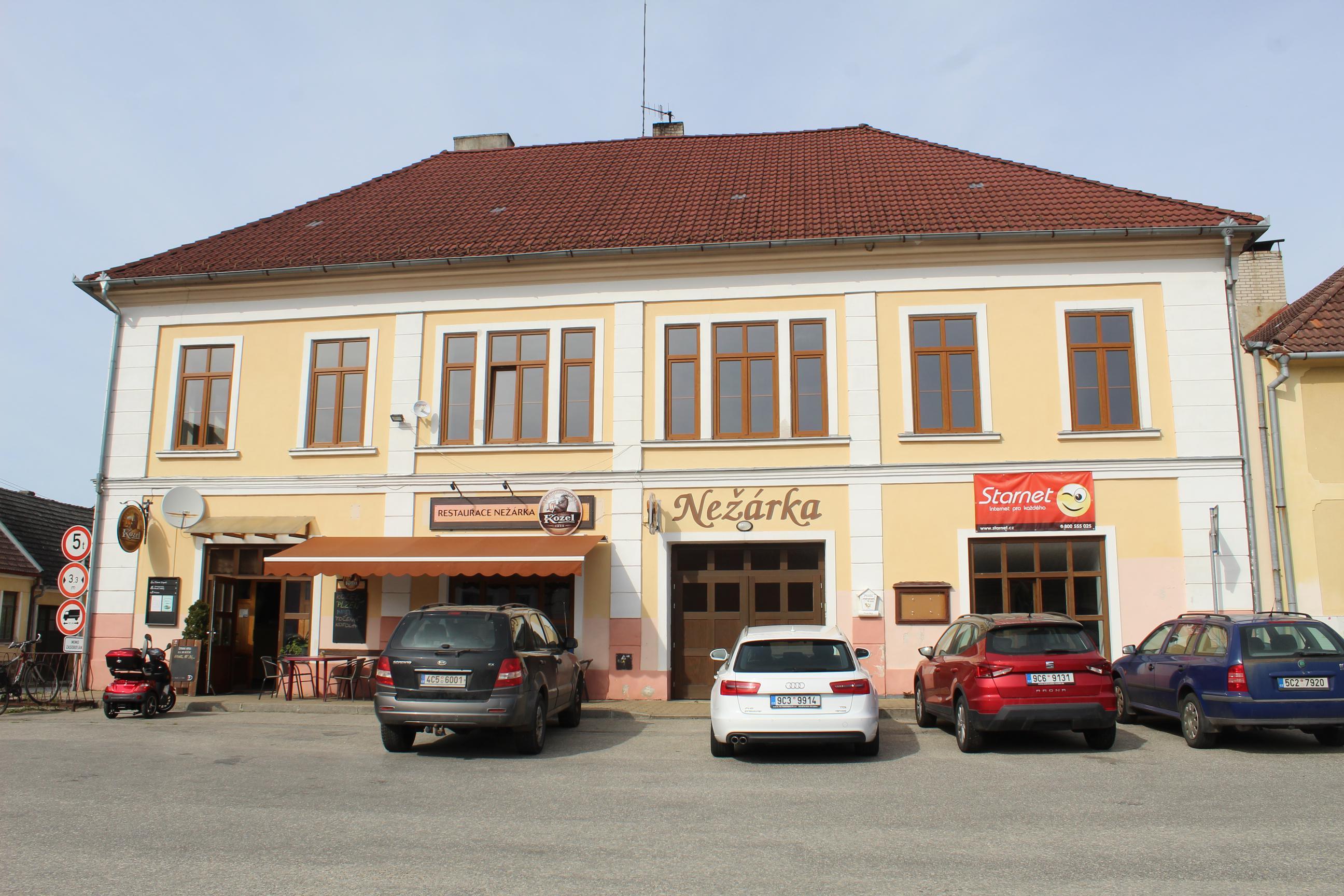 Restaurace Nežárka foto 6