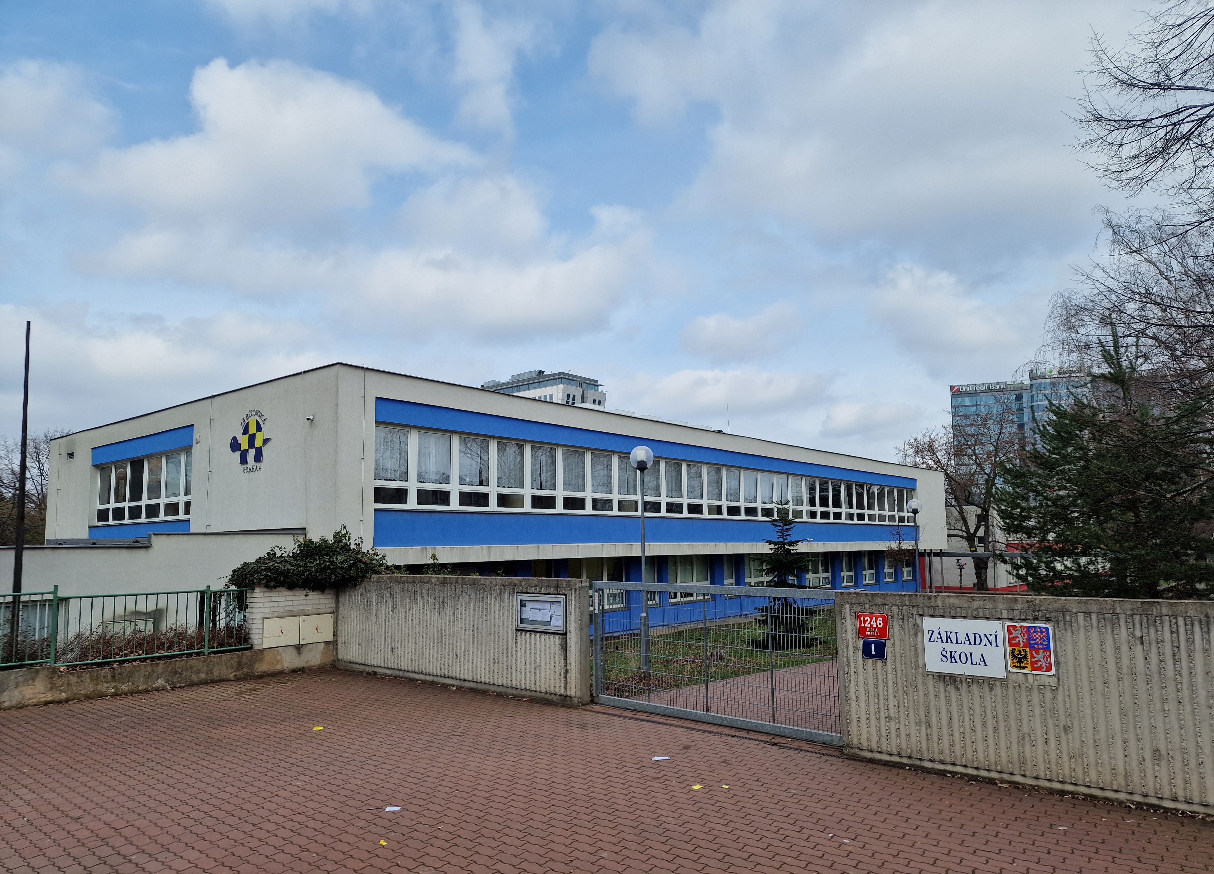 ZŠ Praha 4, Bítovská foto 2