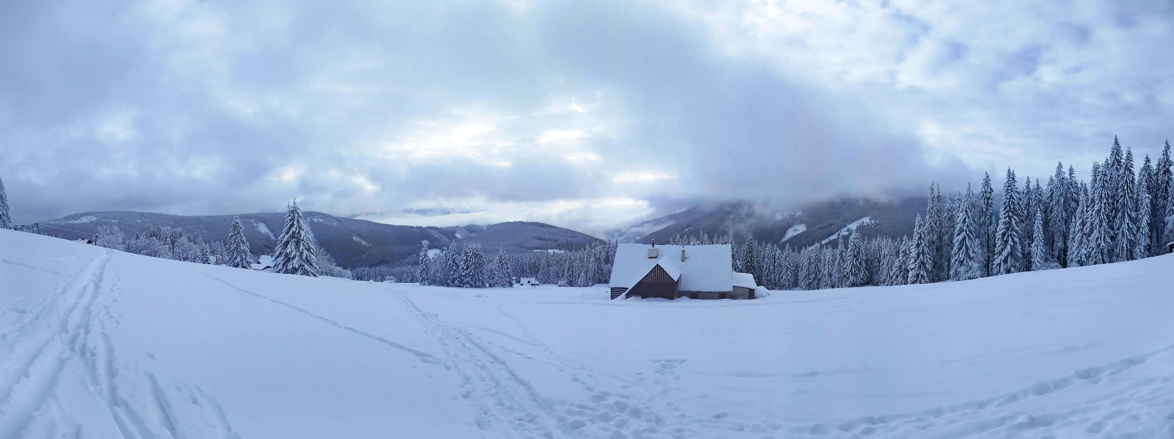 Lyžařský areál Pěnkavčí vrch foto 5