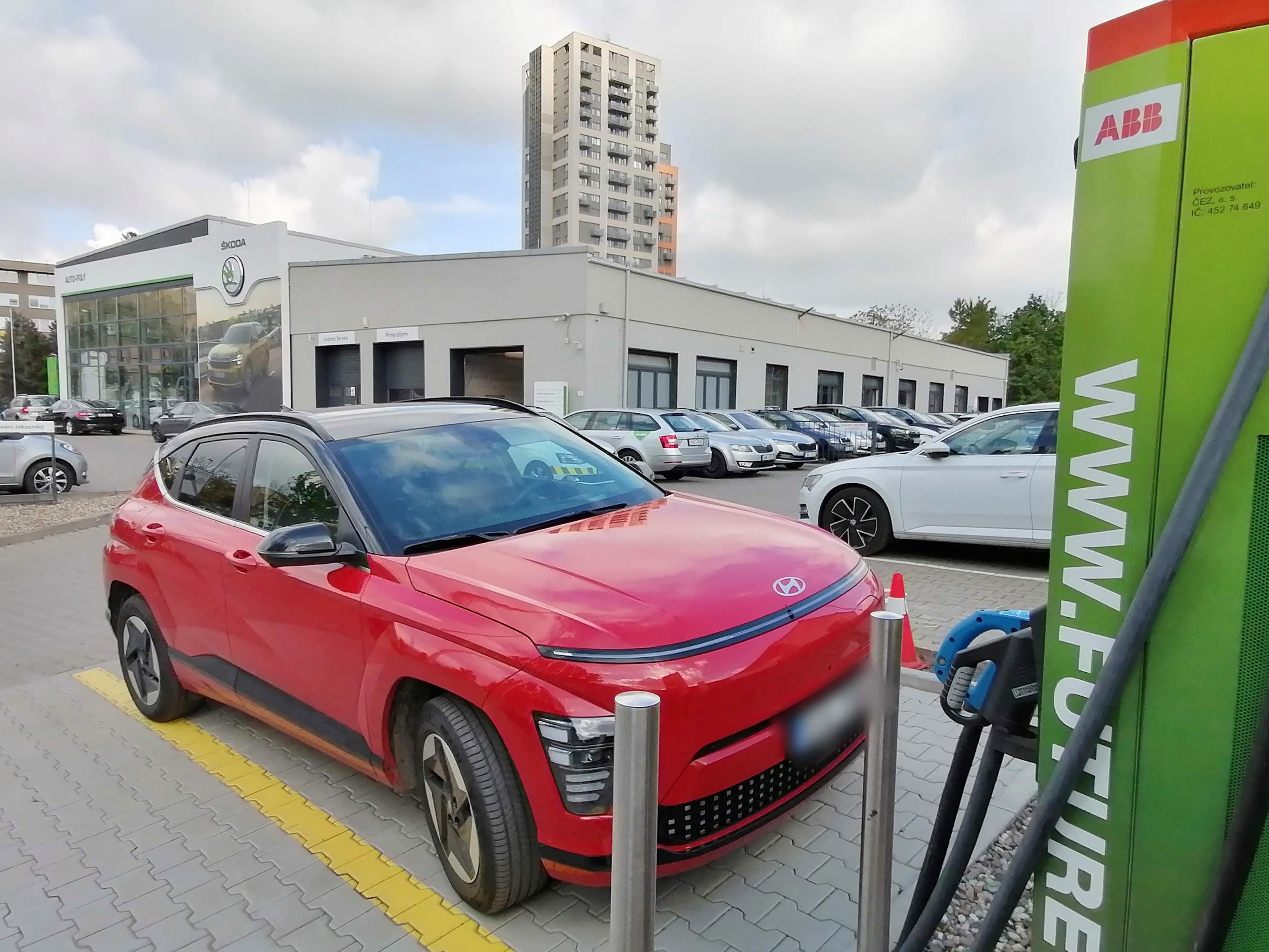 Nabíjecí stanice ČEZ