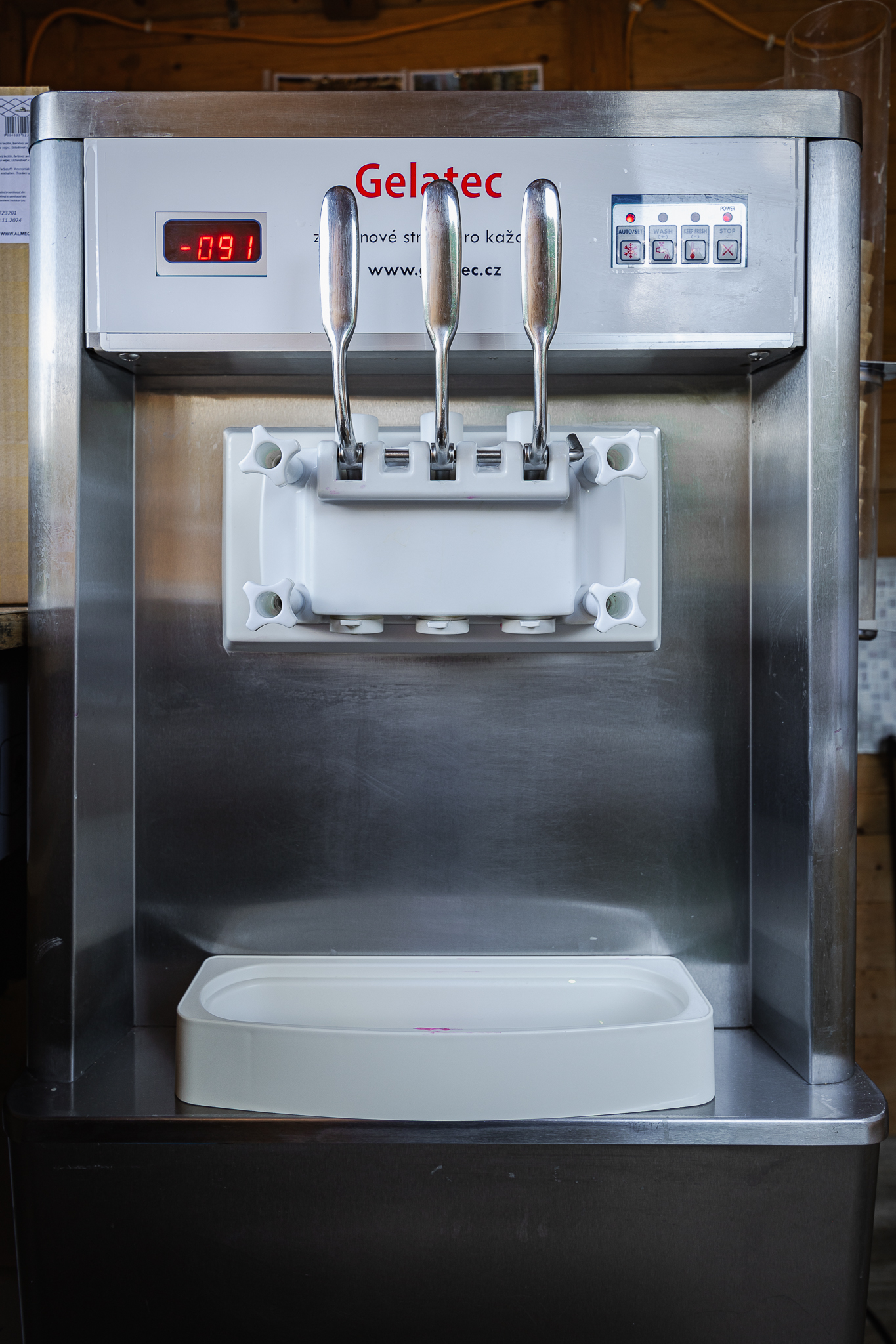 Gelatec - pronájem zmrzlinových strojů foto 6
