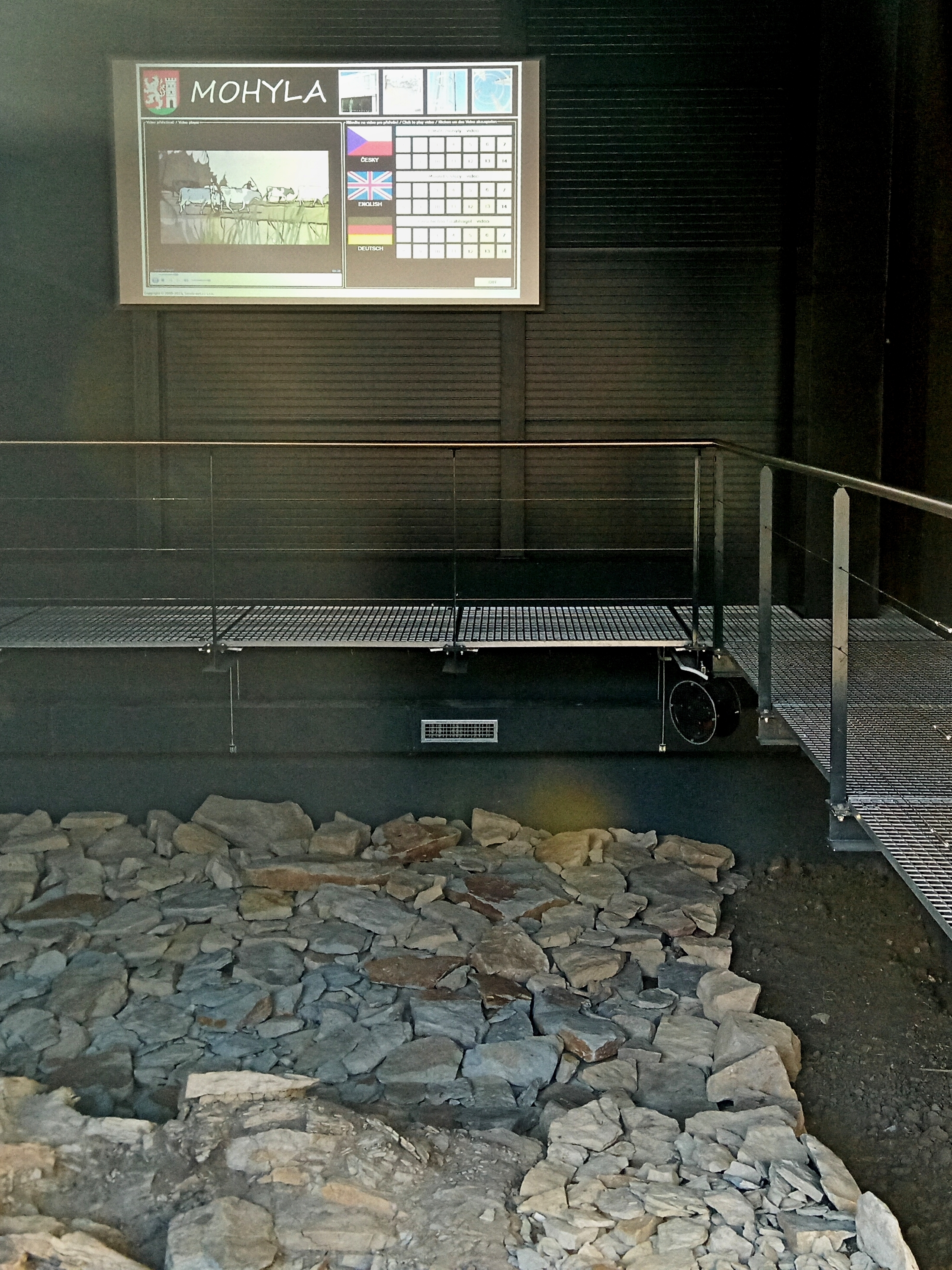 Pravěká mohyla v Nymburce foto 6