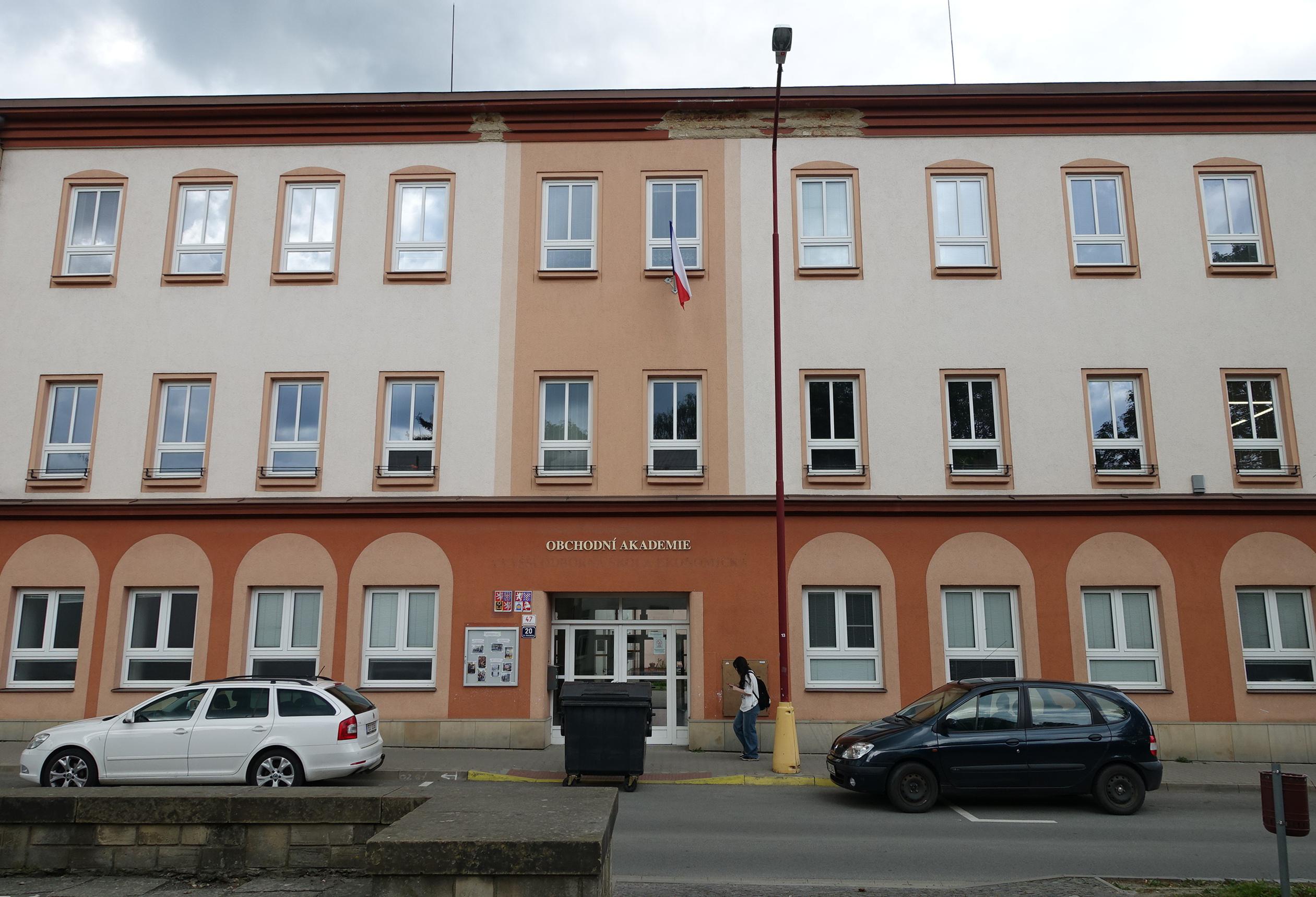 Gymnázium, obchodní akademie a jazyková škola s právem státní jazykové zkoušky Svitavy