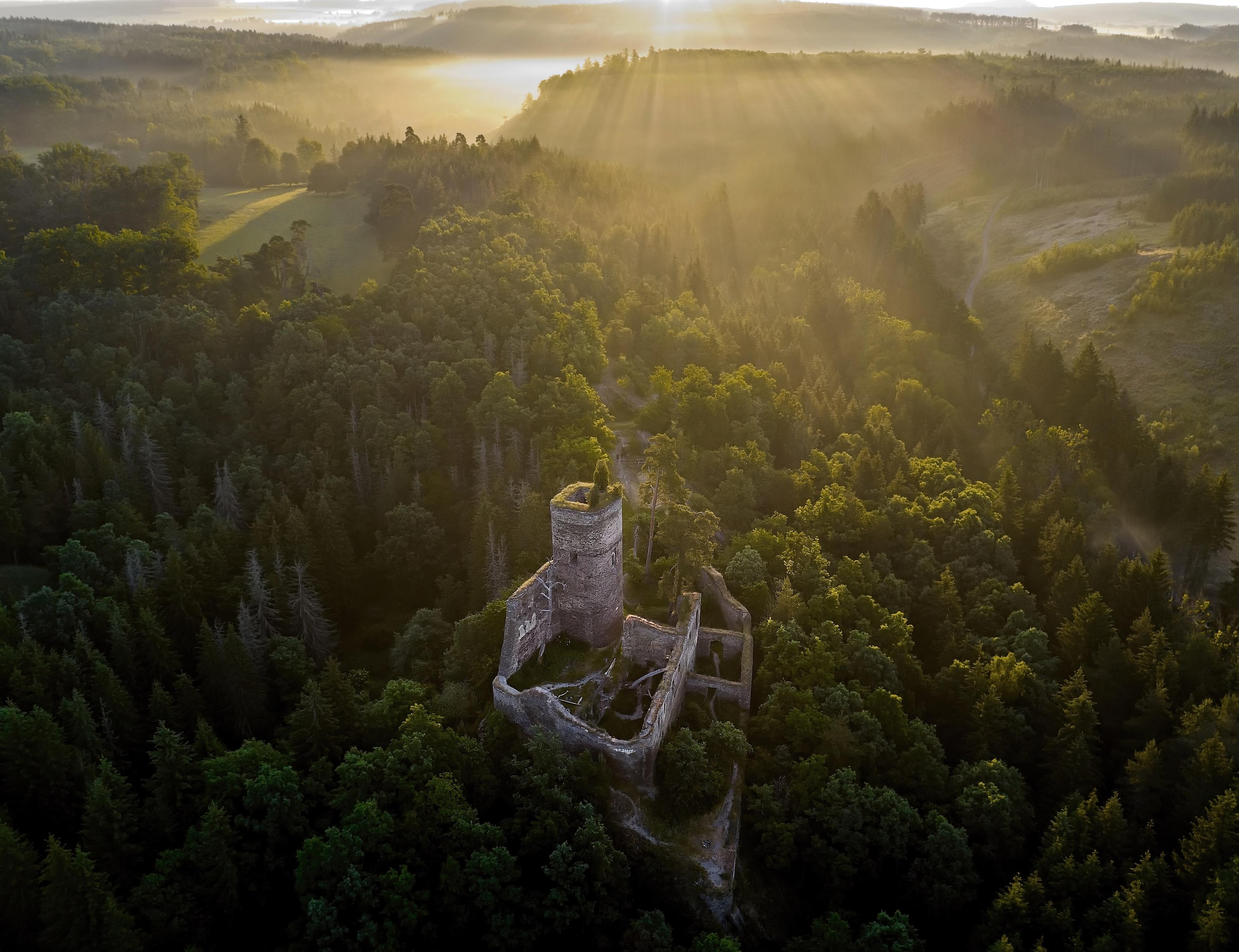 Zřícenina hradu Gutštejn foto 4