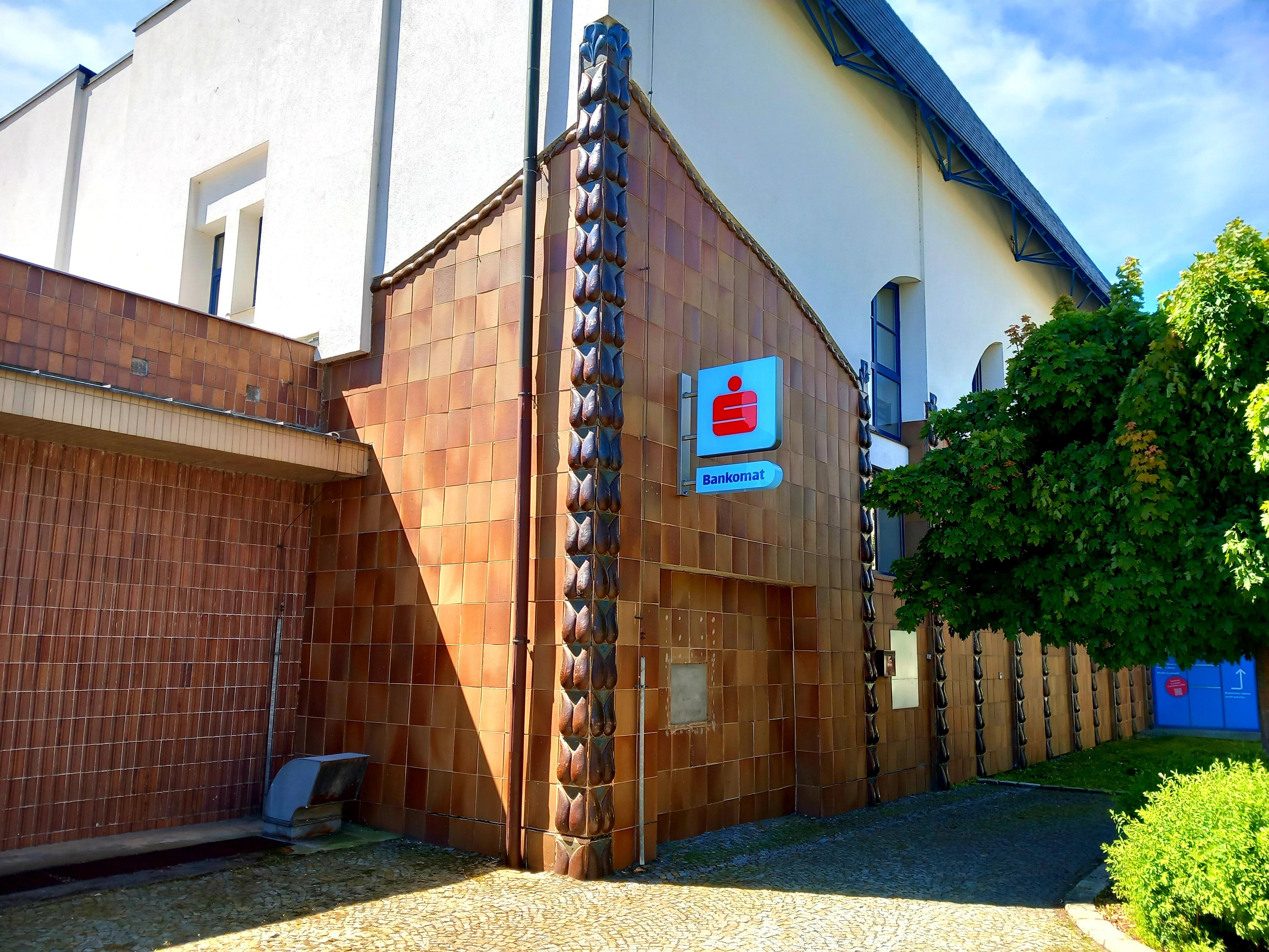 Finanční úřad pro Plzeňský kraj - Územní pracoviště v Domažlicích foto 5