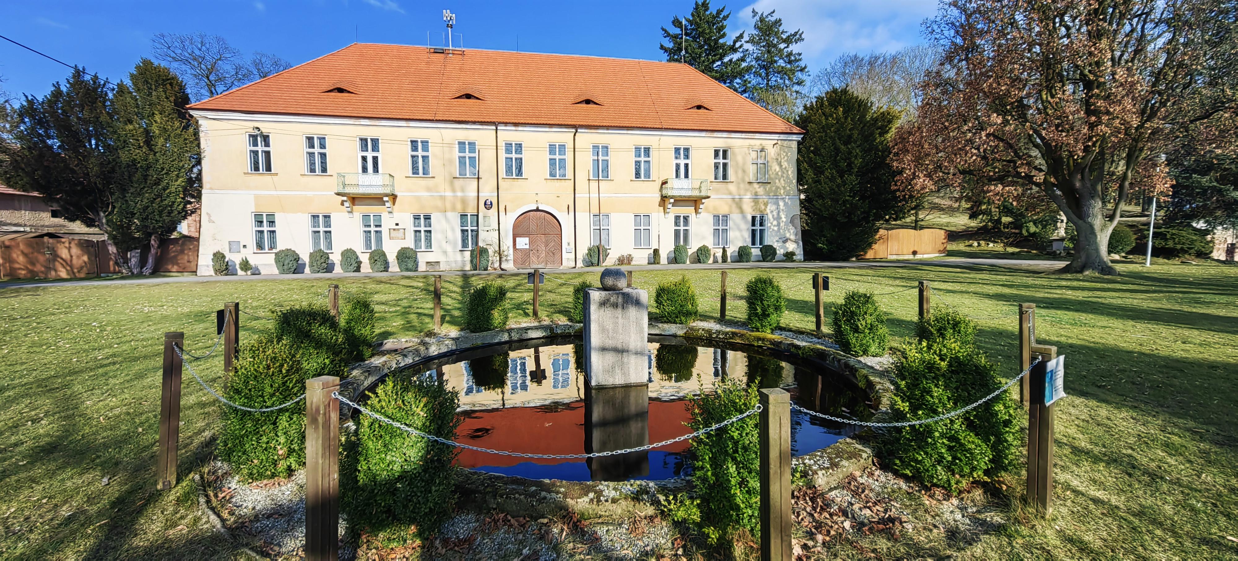 Merklín - obecní úřad foto 3