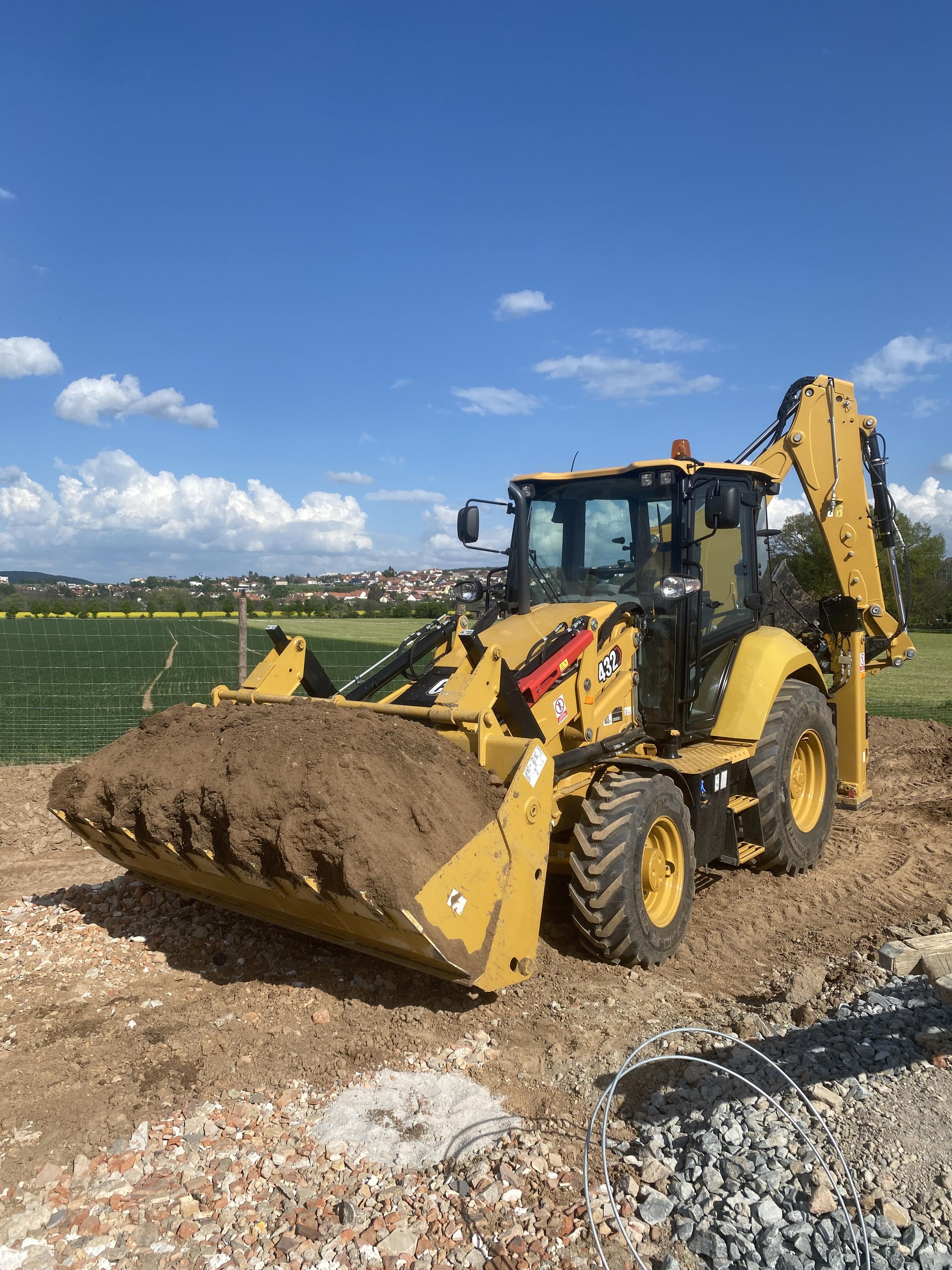 HANOI PE, s.r.o. foto 2