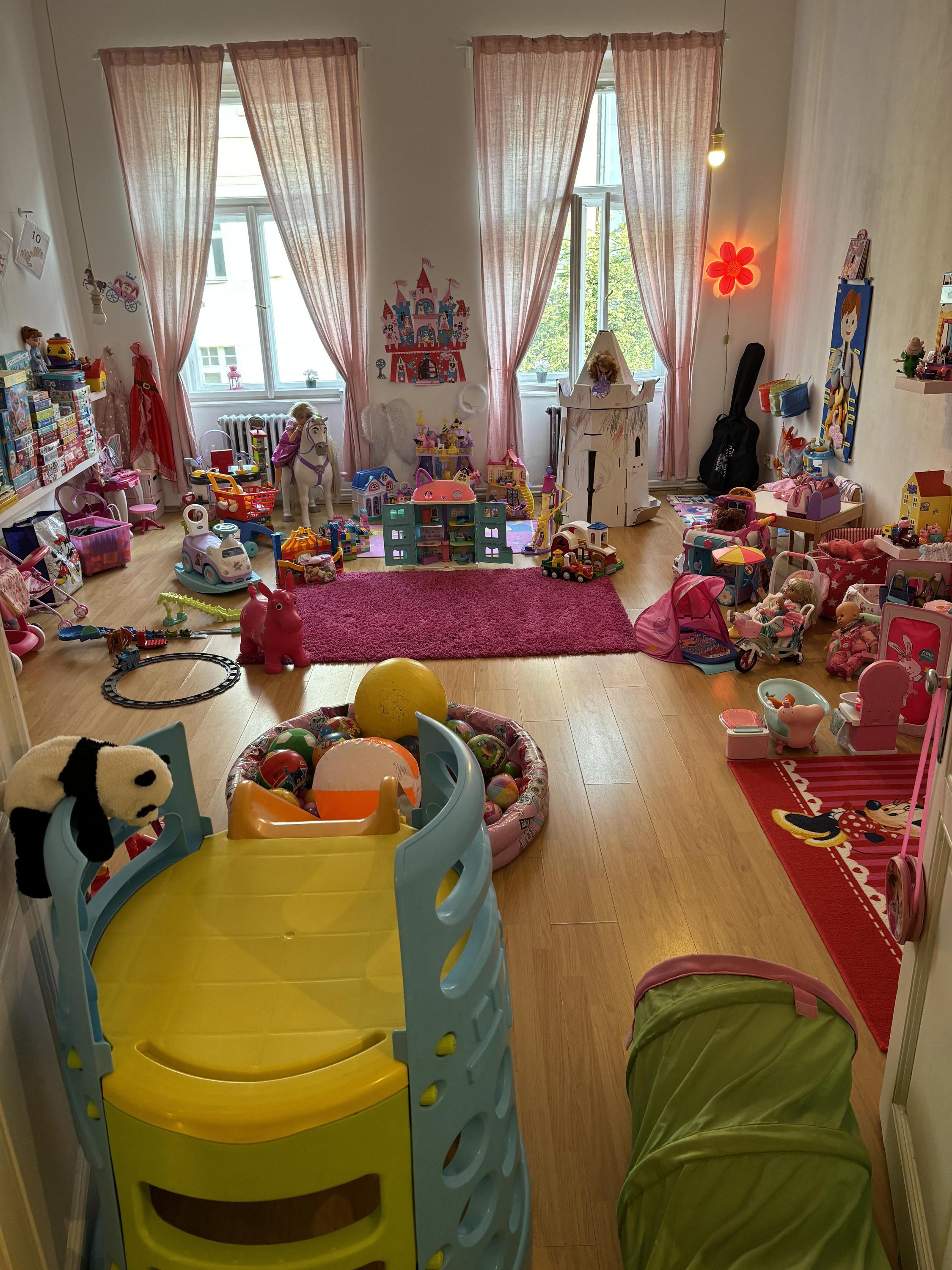 Miniškolička Klára Bohatá foto 5