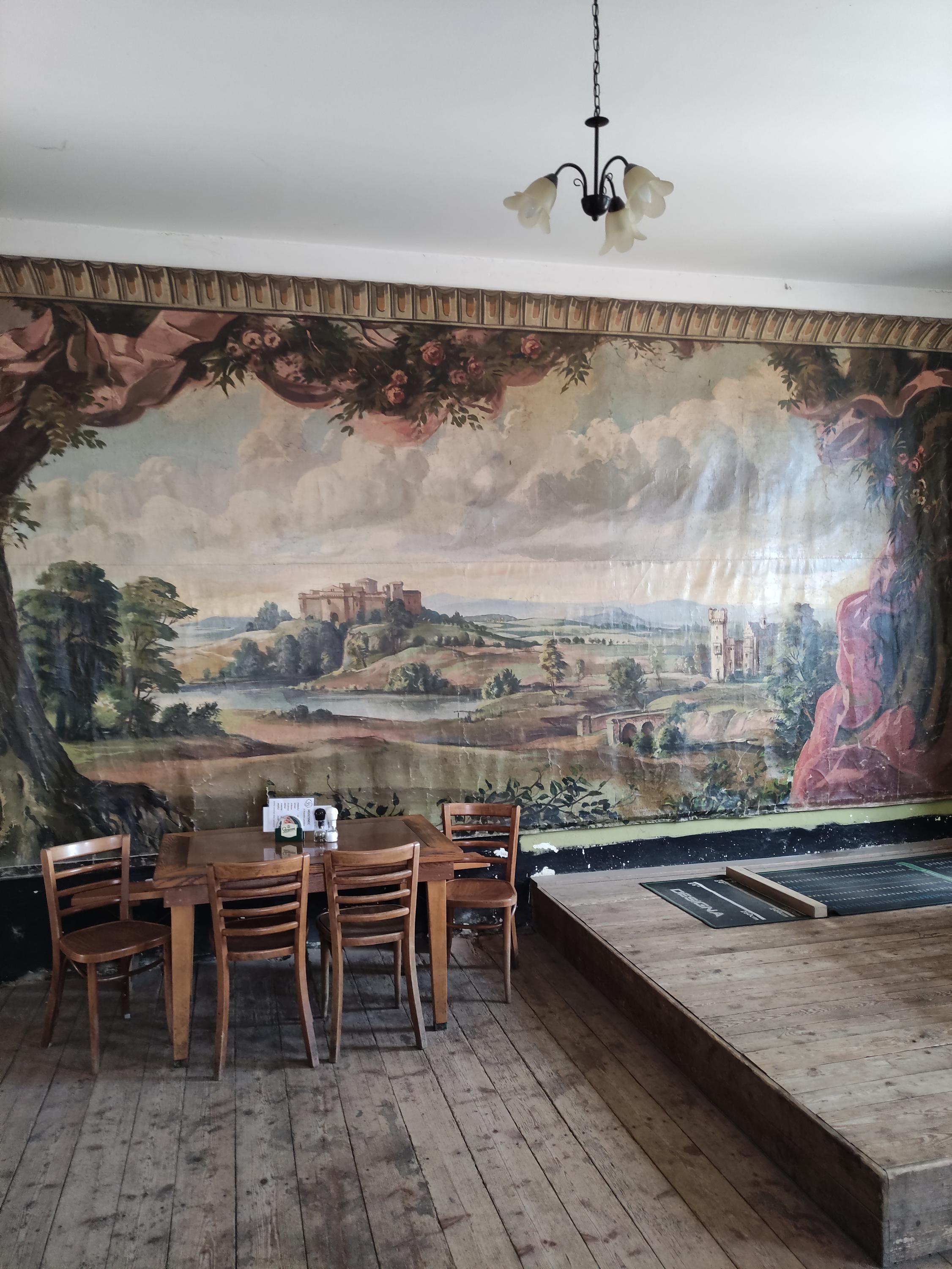 Hostinec U Zrzavého paviána foto 4