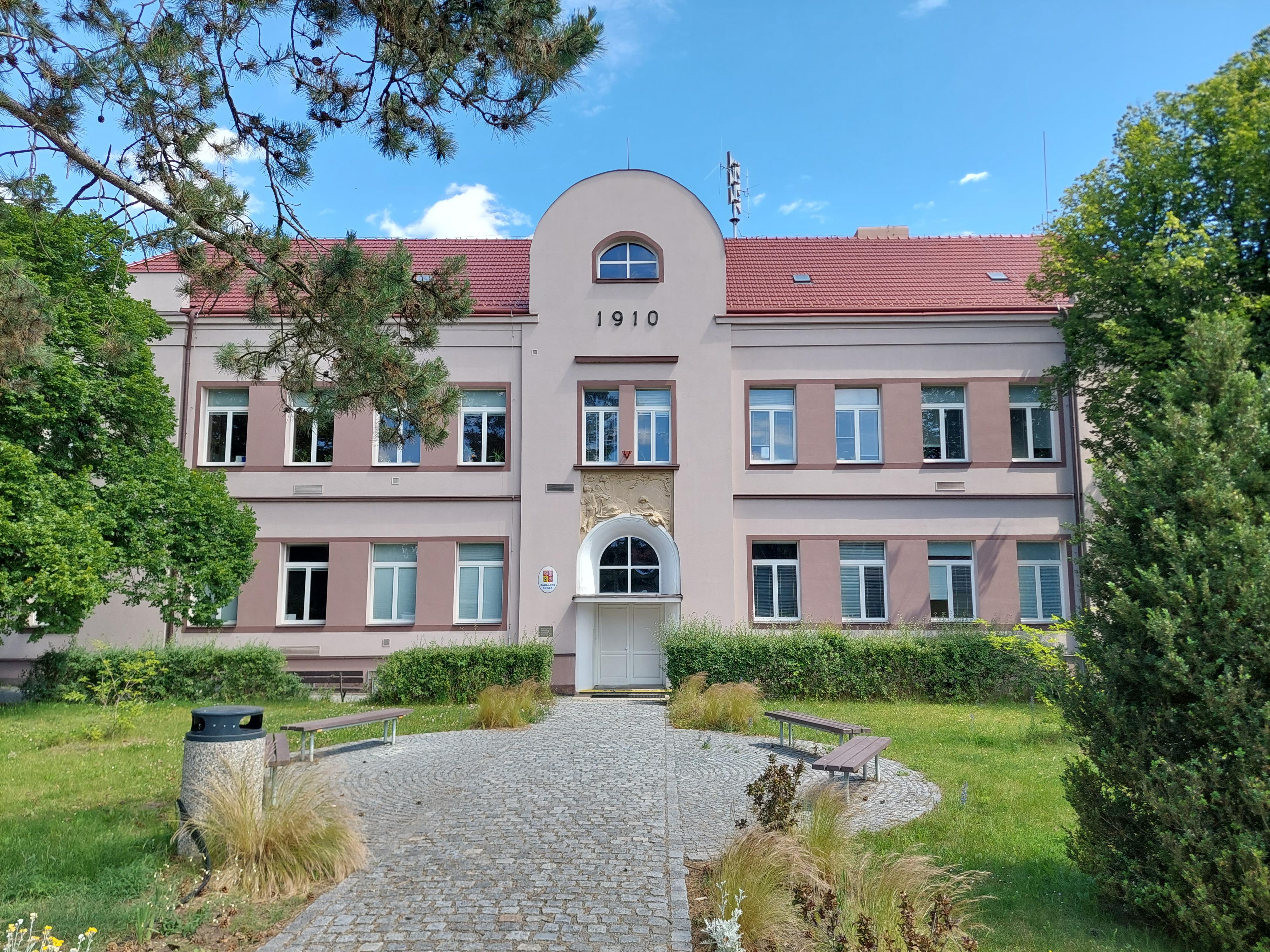 ZŠ Kralupy nad Vltavou, 28. října foto 3