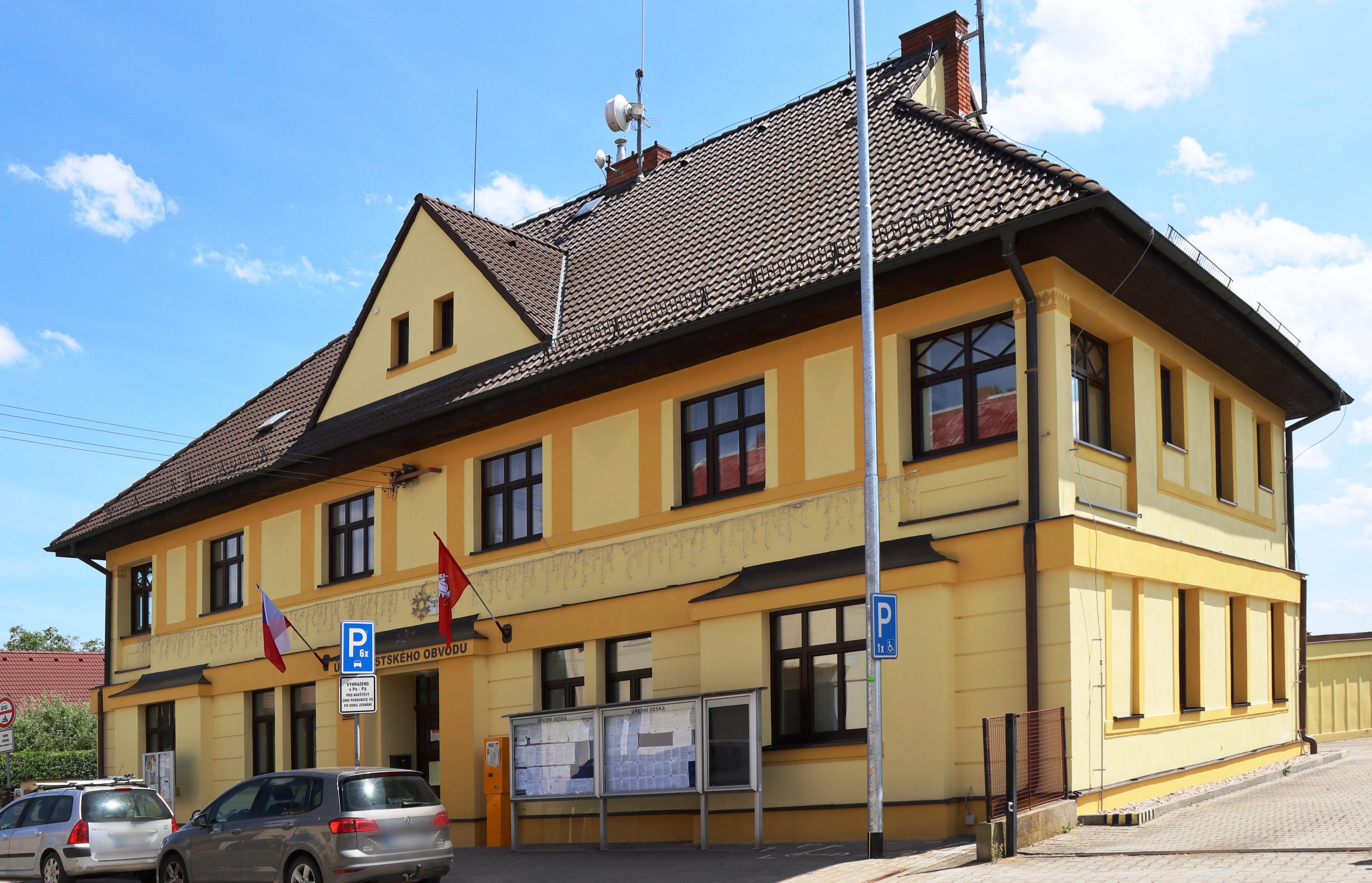 Úřad městského obvodu Pardubice VII foto 6
