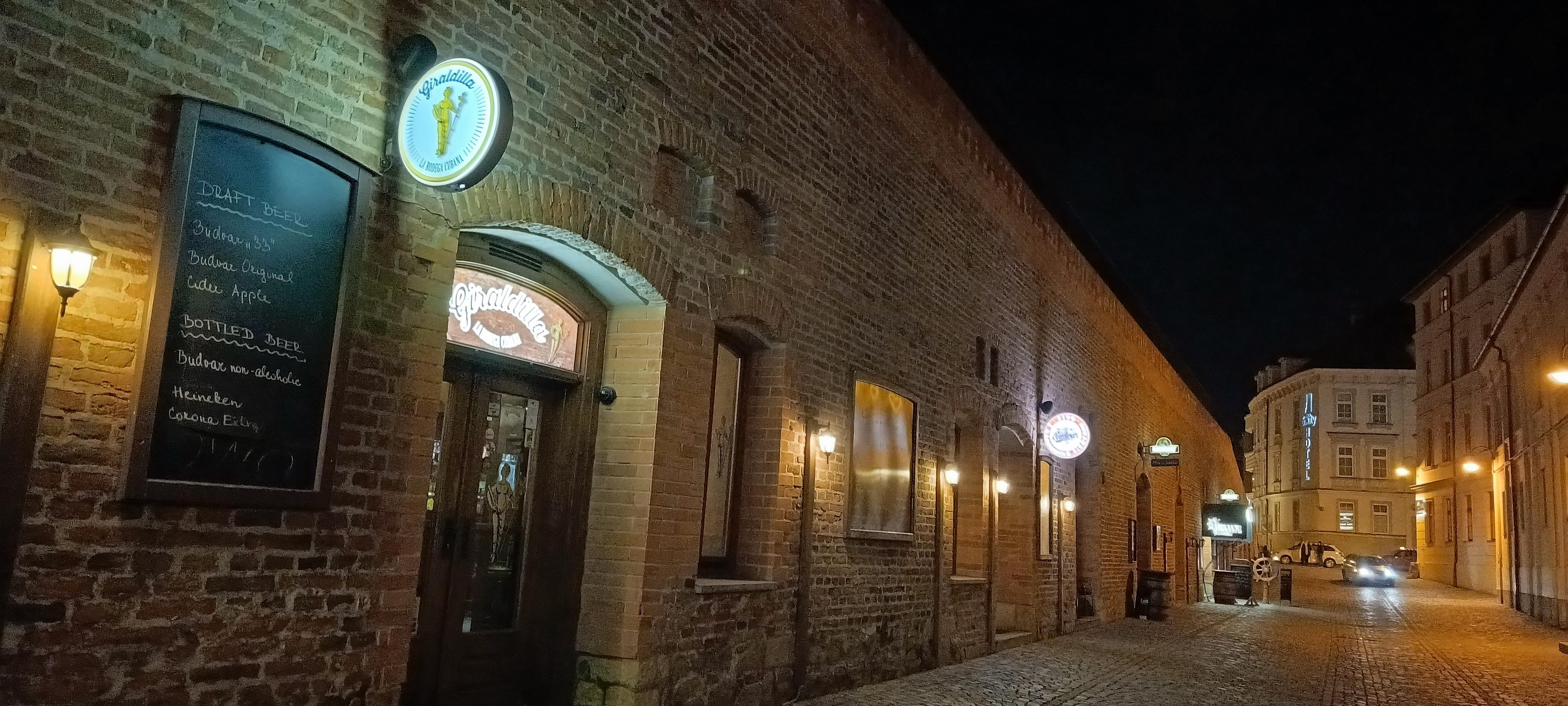 Giraldilla - La Bodega Cubana