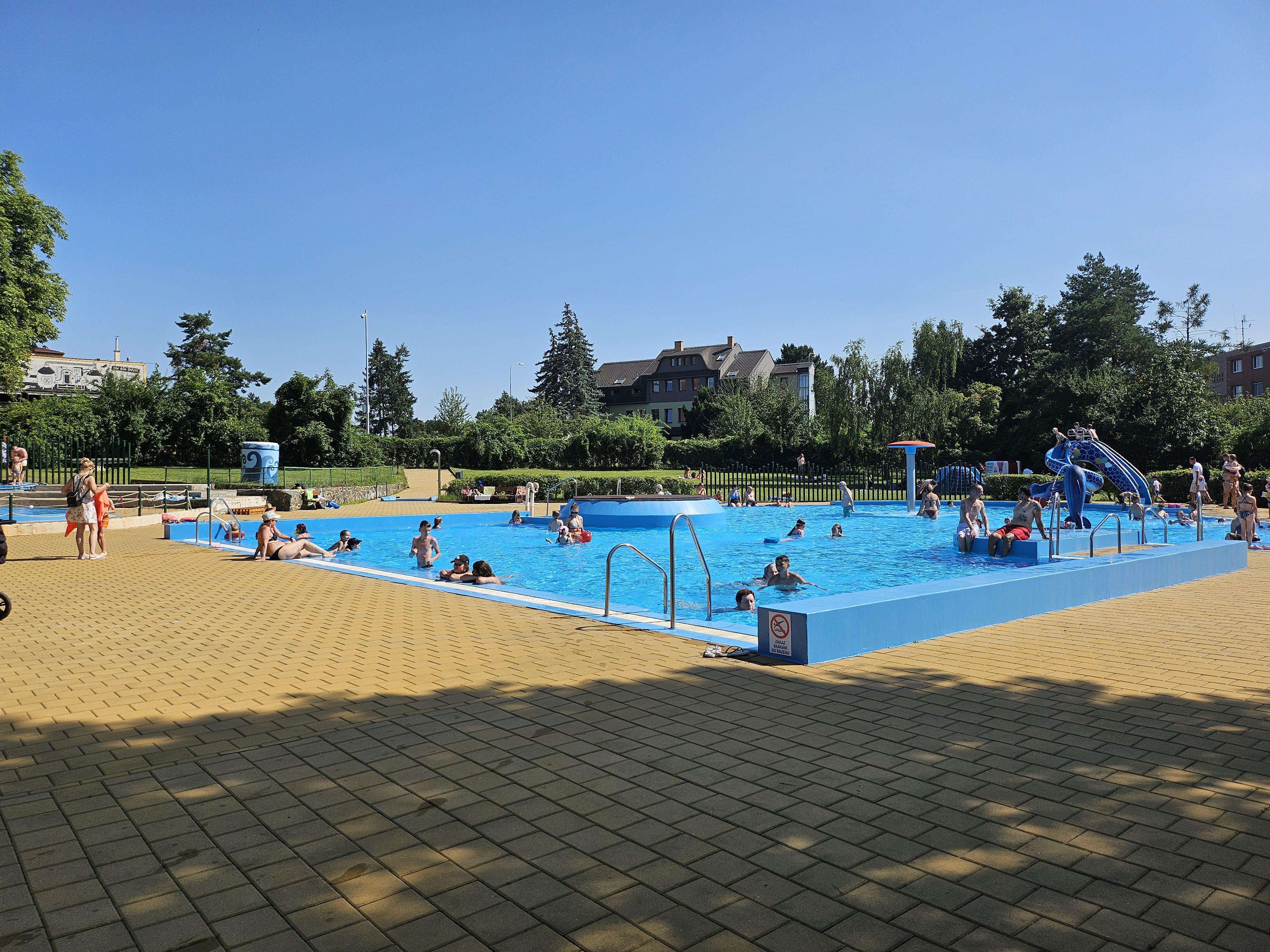 Mullers bistro & koupaliště Juliánov foto 2