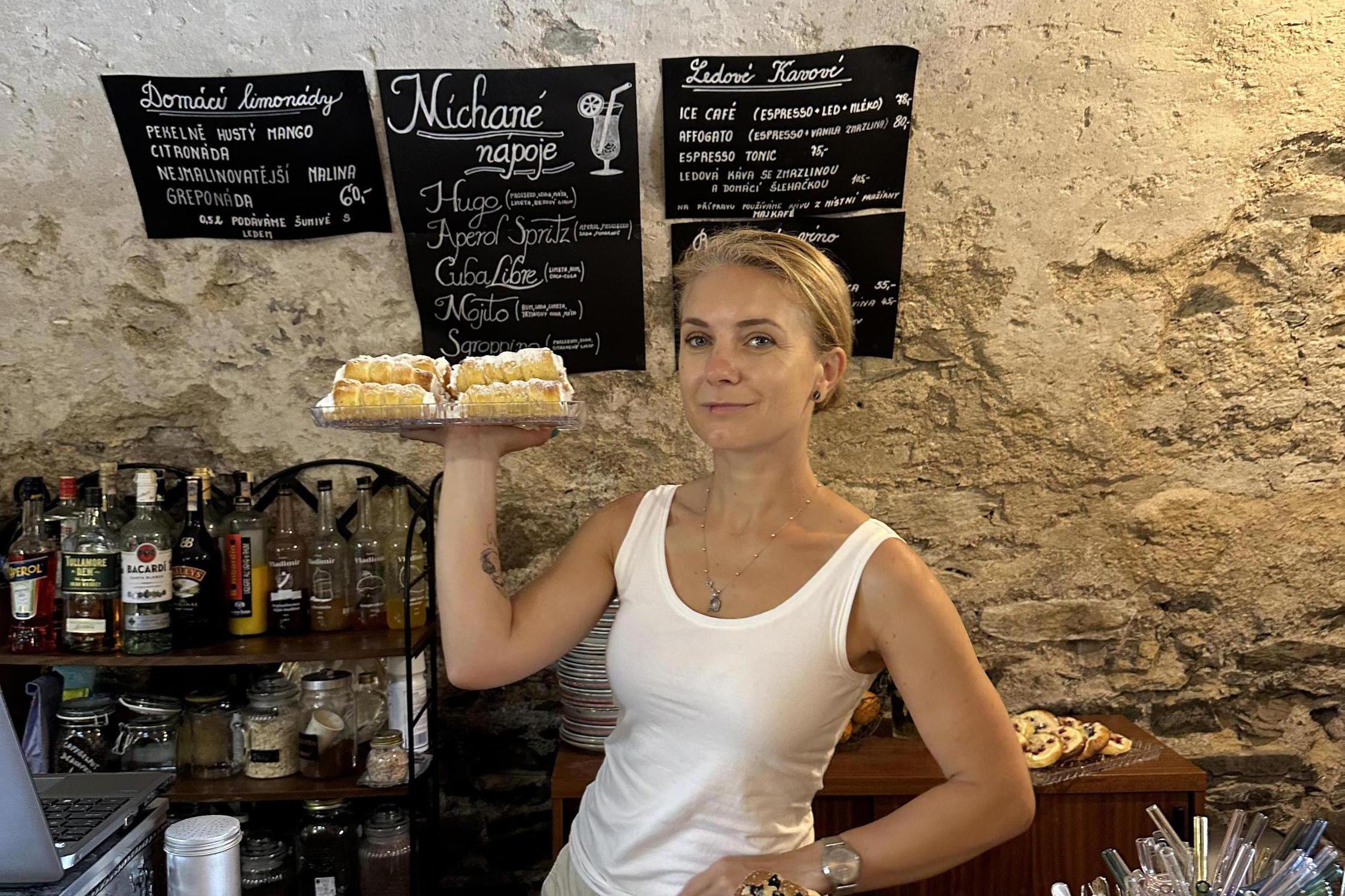 Zámek Nižbor Café