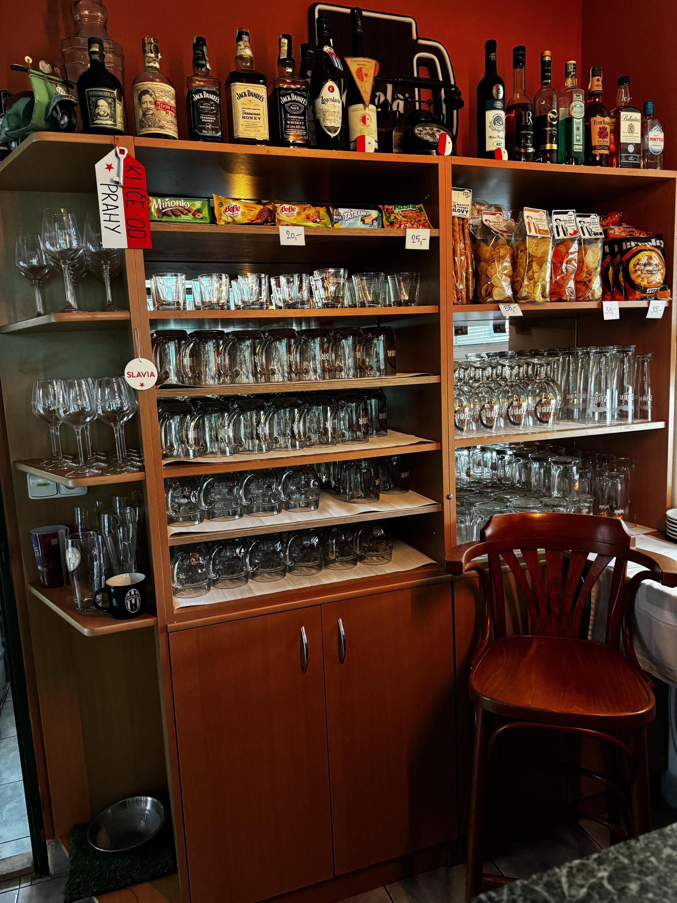 Zubrovna na hřišti foto 3