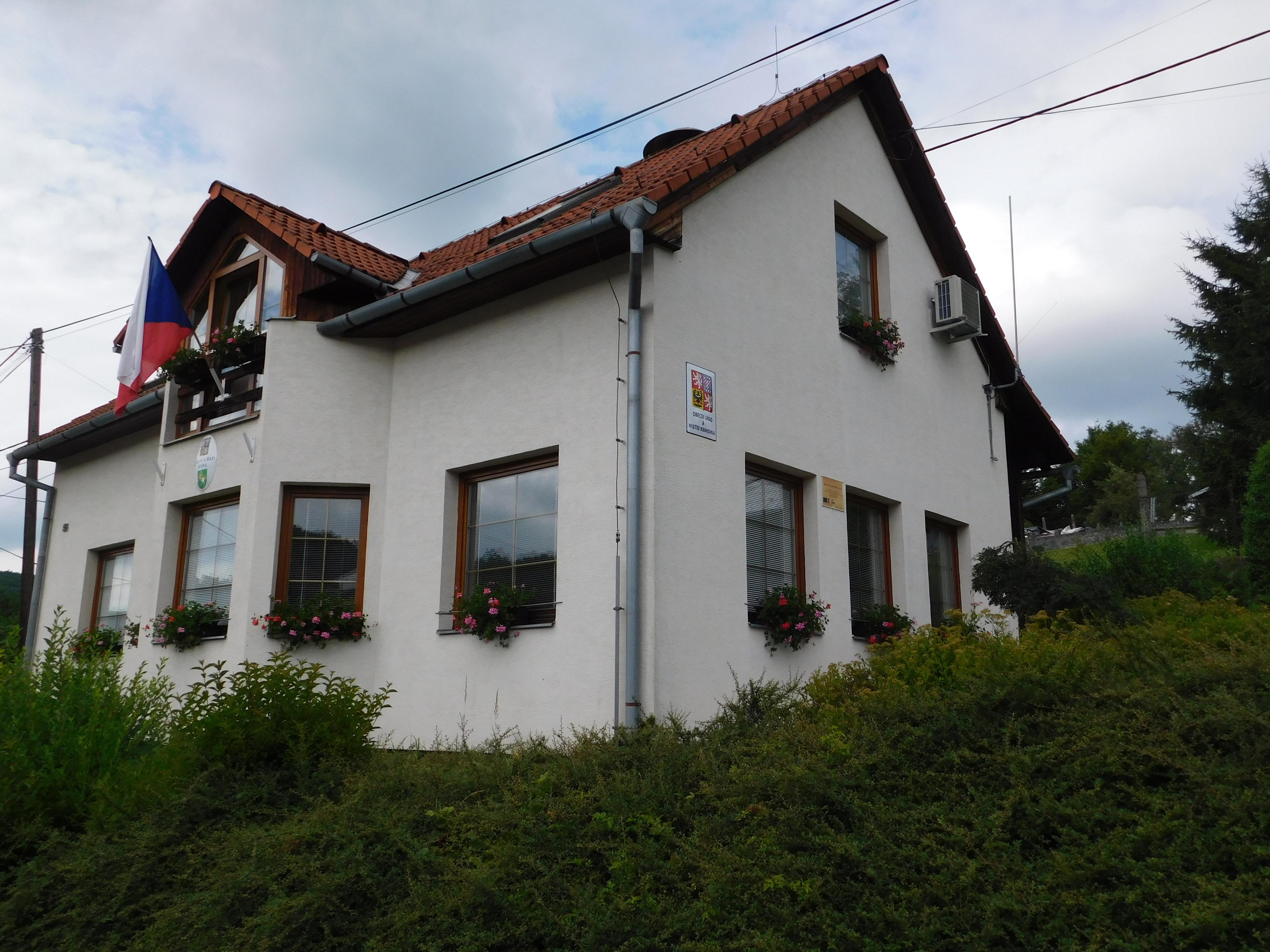 Dešná - obecní úřad foto 2