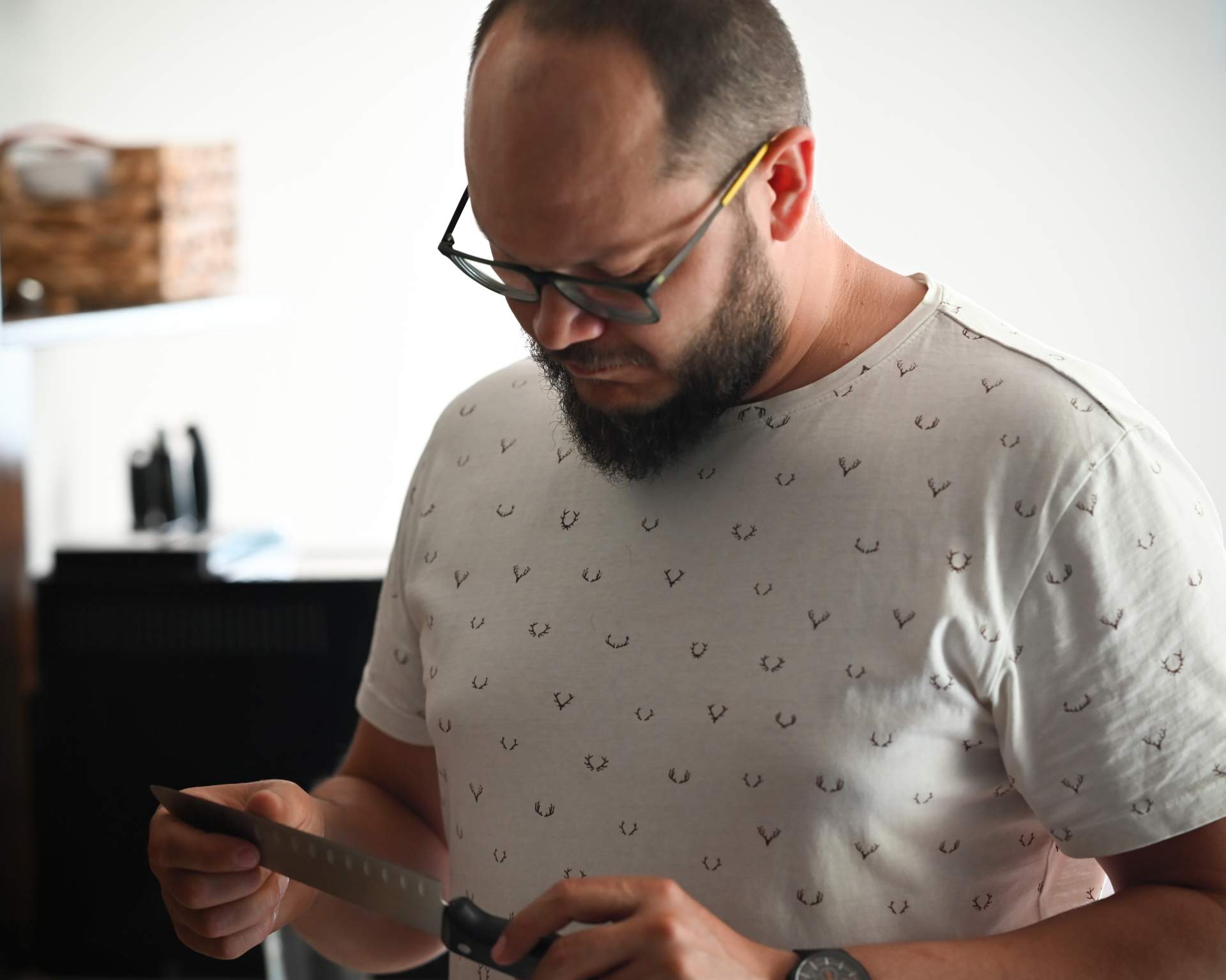 OSTŘÍM  - precizní broušení nožů foto 2