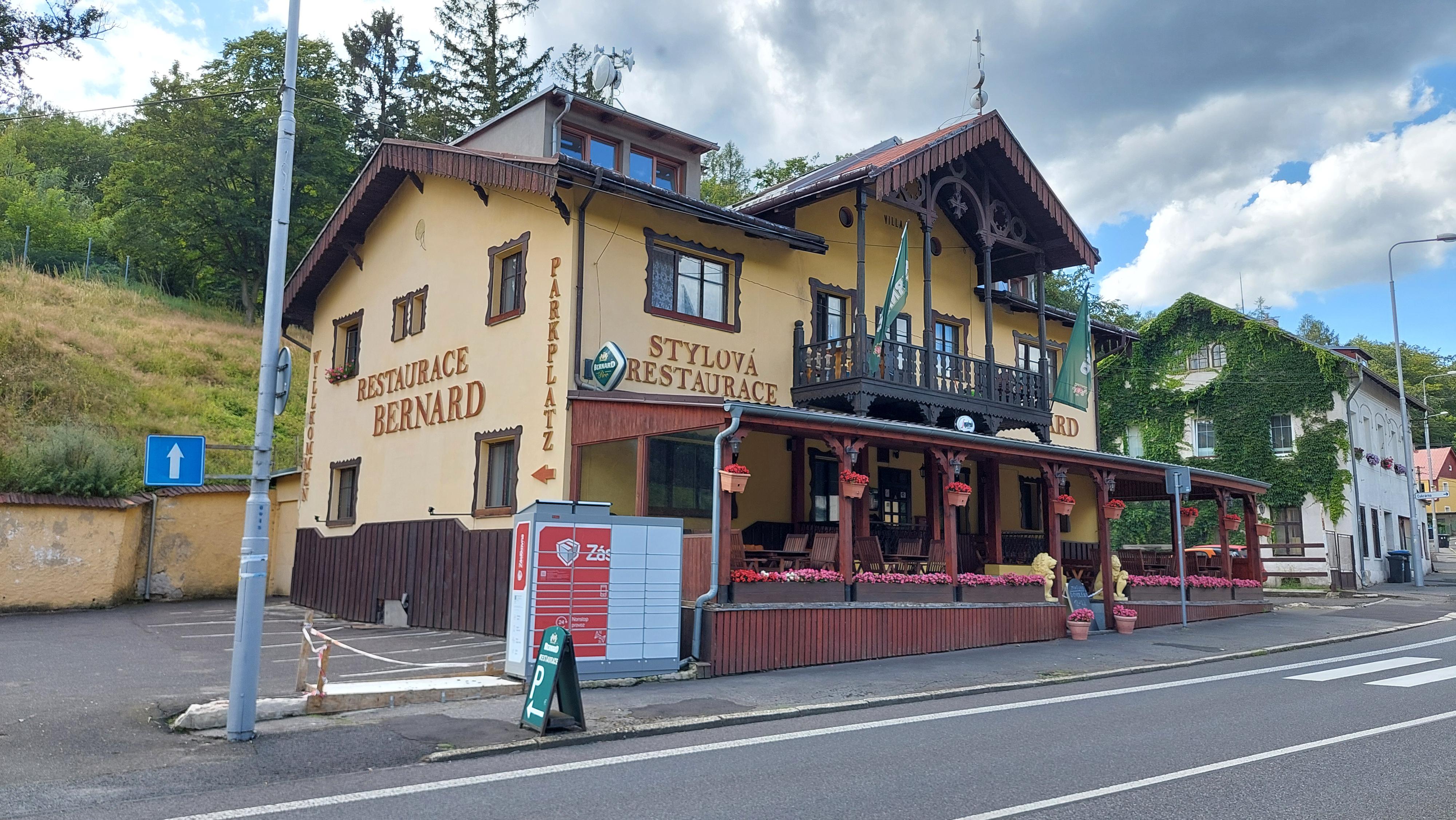 Stylová restaurace Bernard foto 5