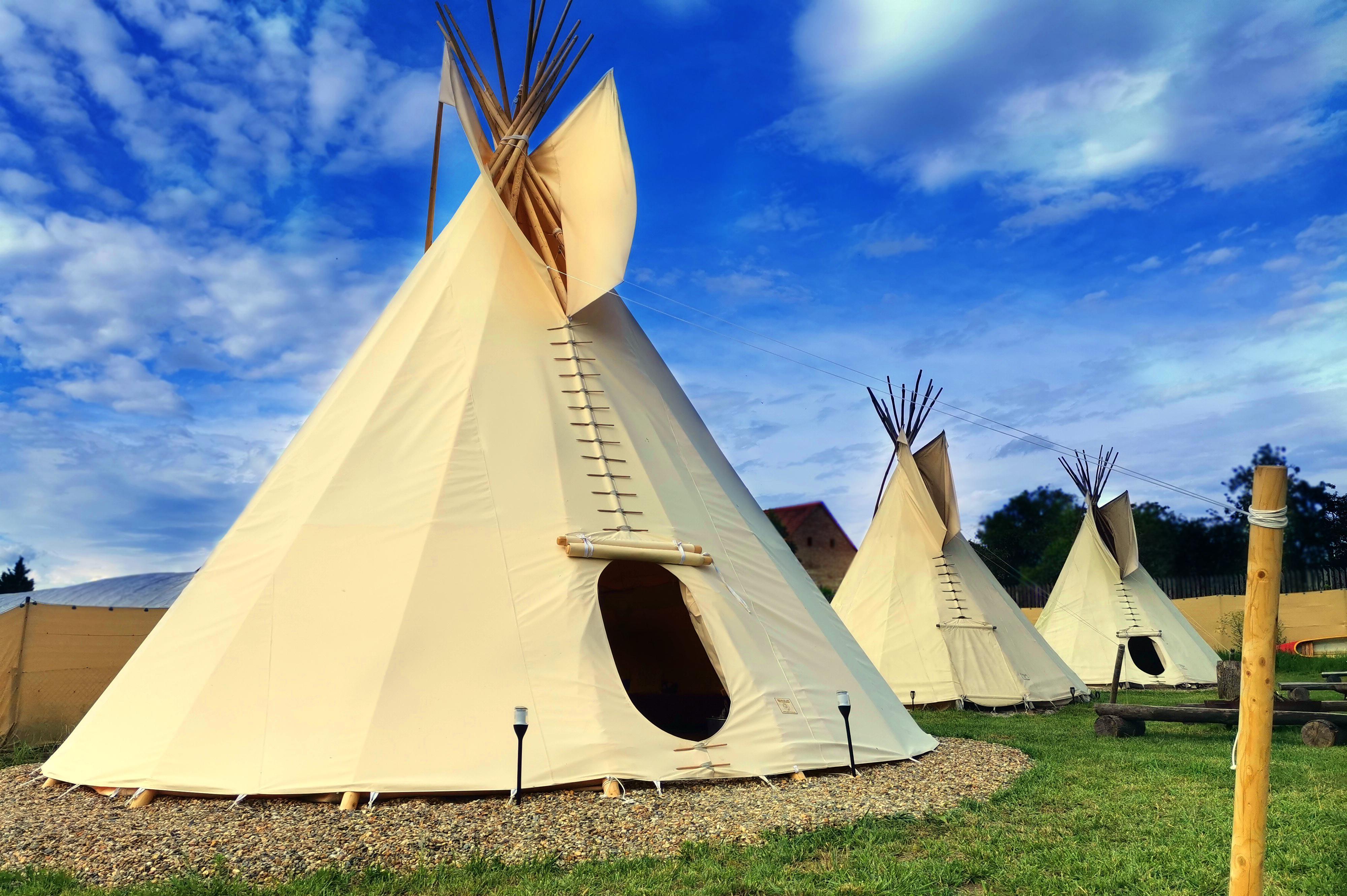 Teepee Camp Lounky