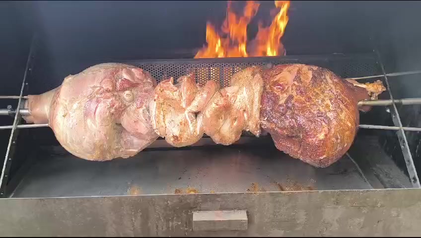 MASO, OHEŇ, ČOUD s.r.o. foto 2 (náhled videa)