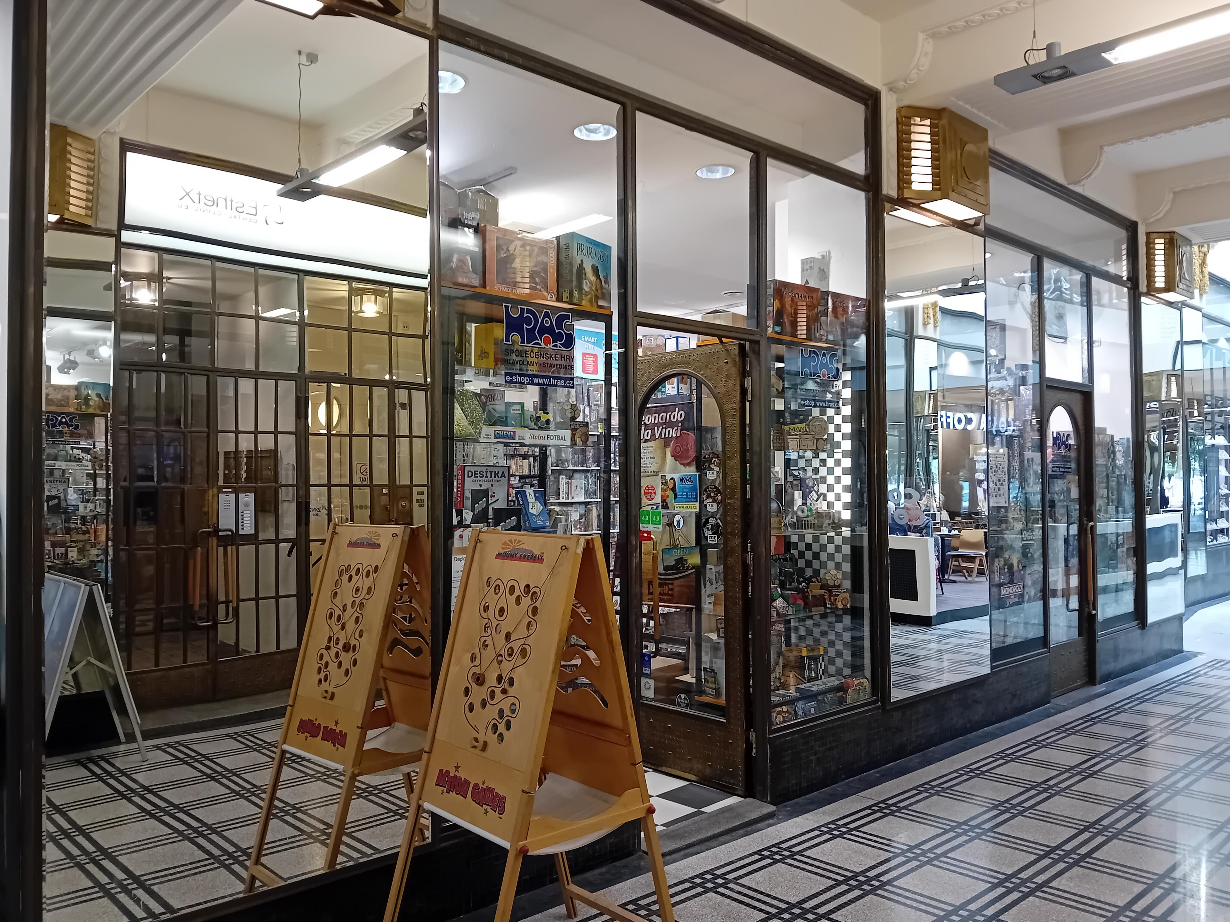 HRAS - svět deskových her a hlavolamů foto 4