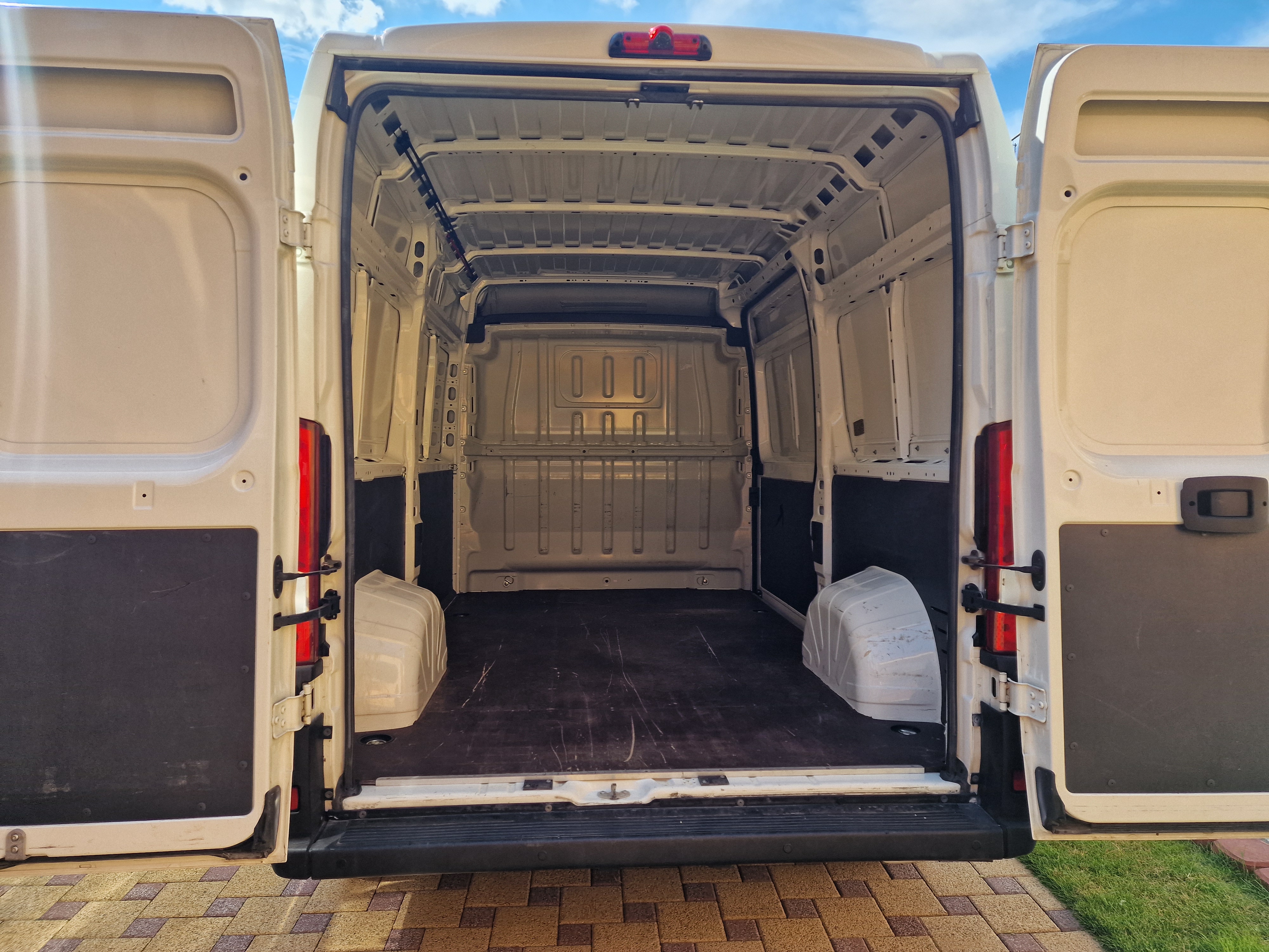 AUTOPŮJČOVNA DODÁVEK RYMEŠ foto 3