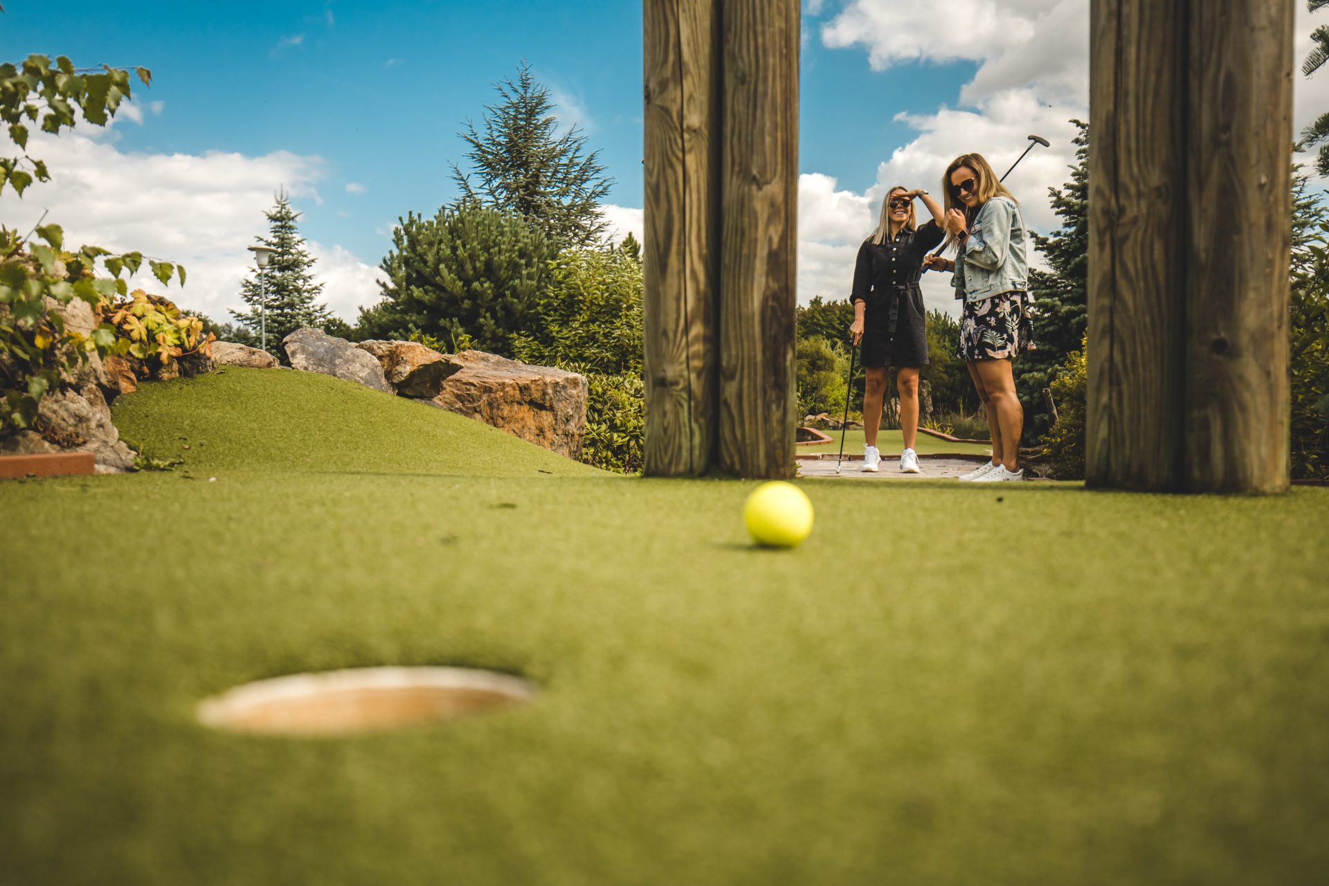 Adventure minigolf Hluboká nad Vltavou foto 2