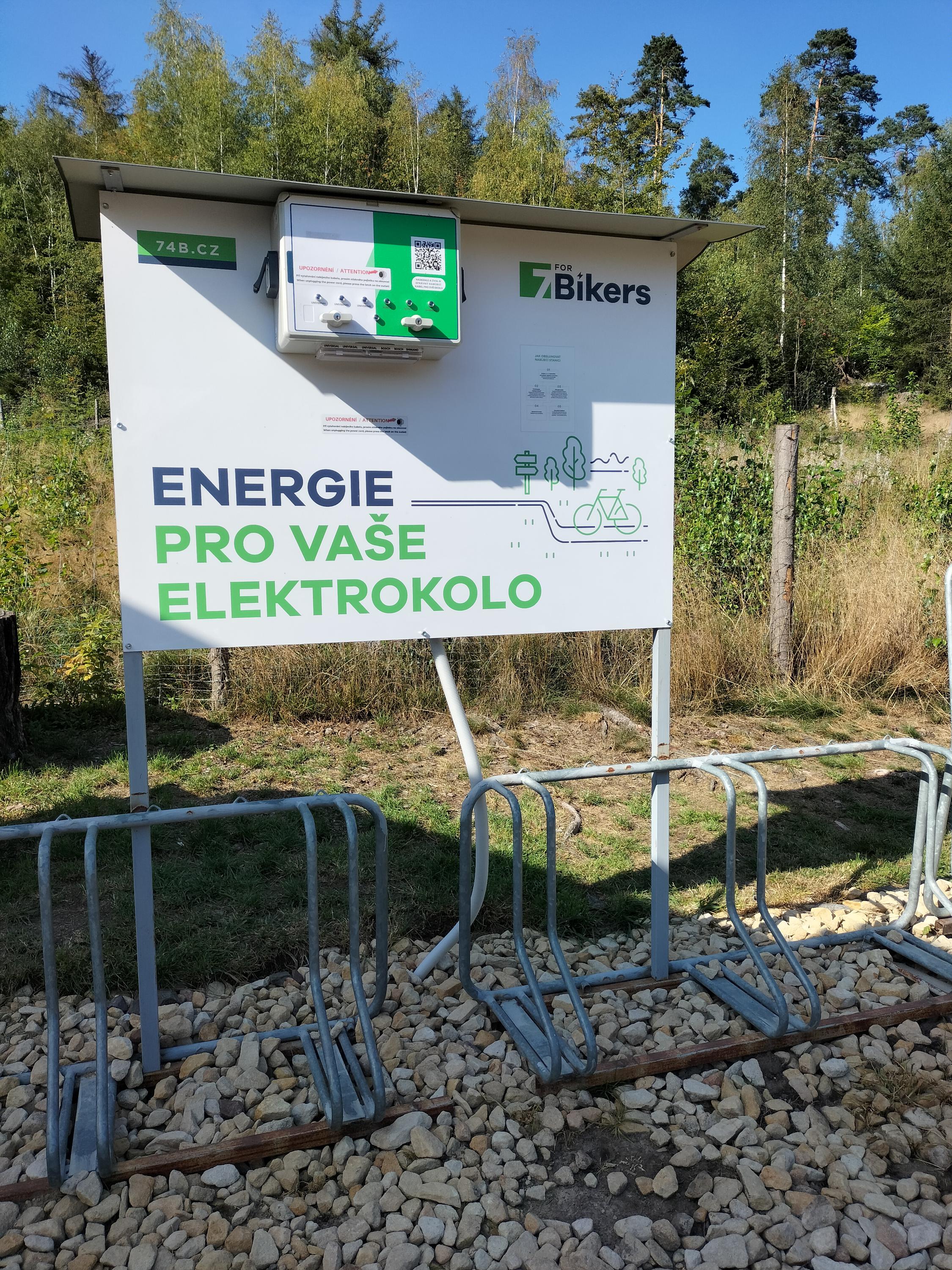 Nabíjecí stanice Chatová osada a kemp Ostaš foto 4