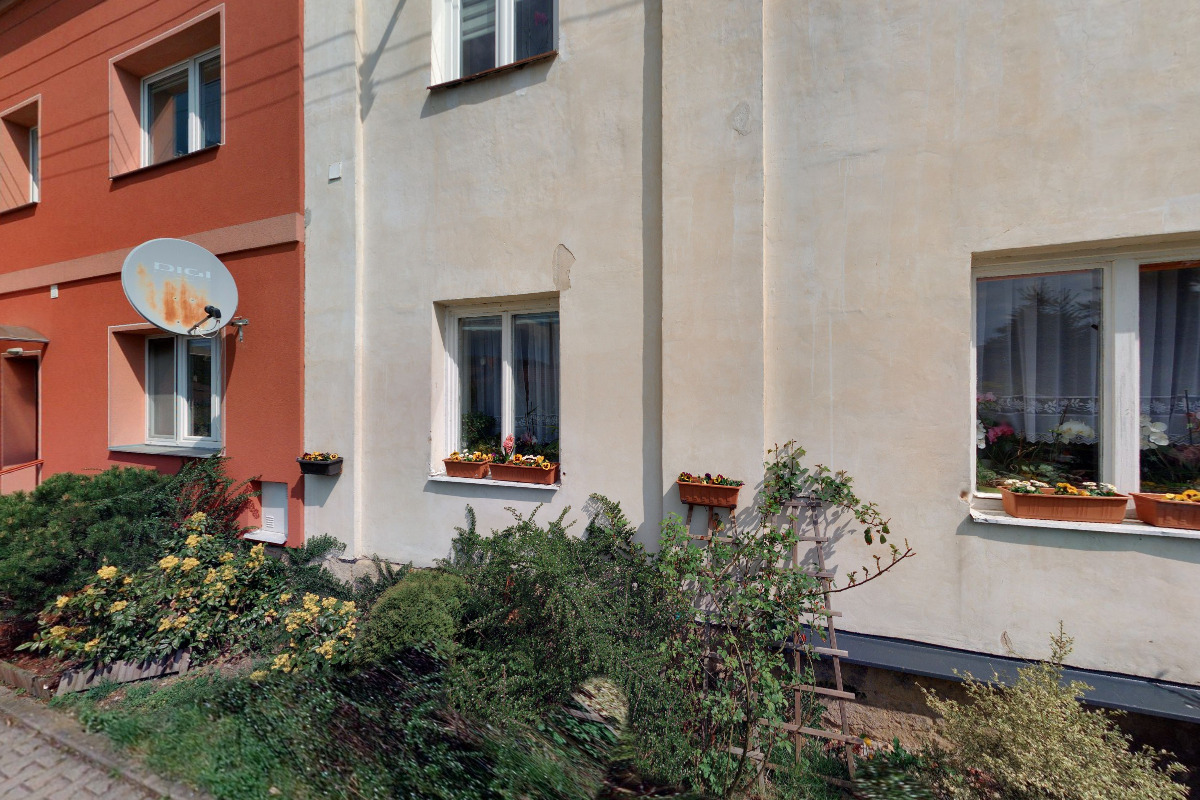 JORI  Riedl kovo & dřevo