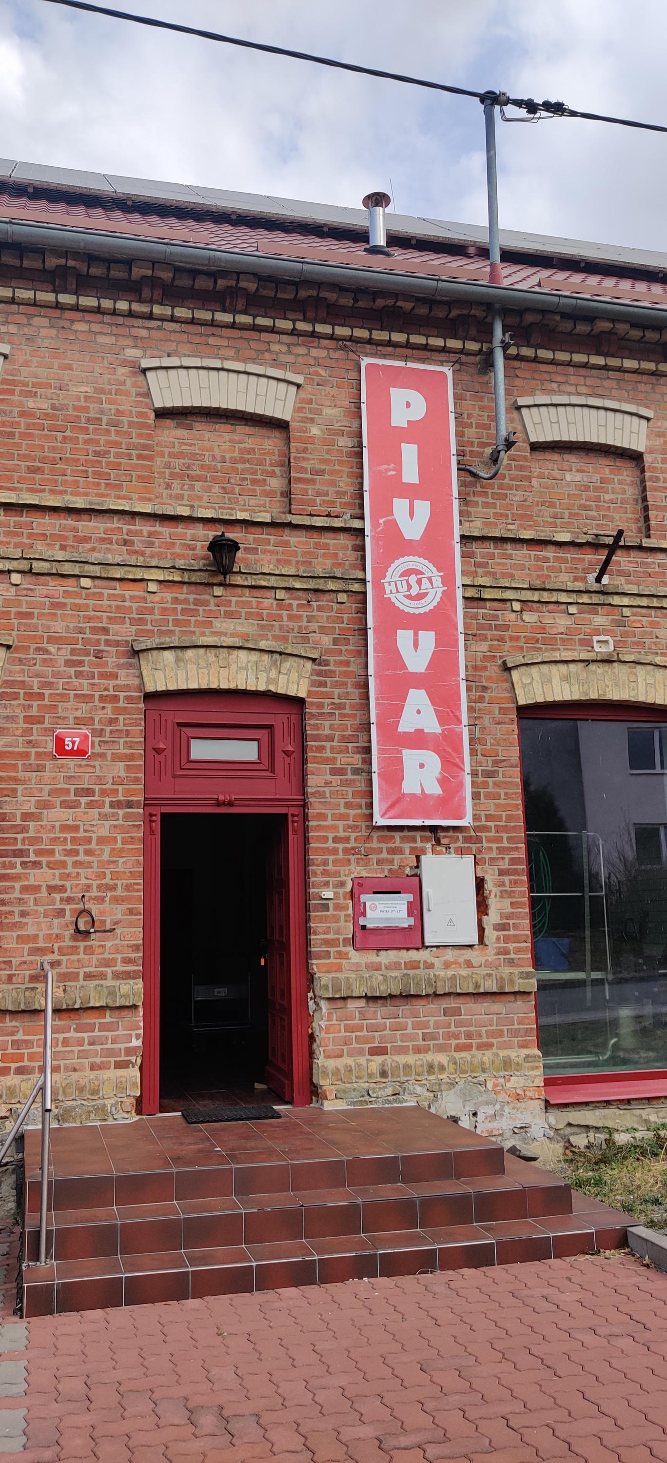 ŘEMESLNÝ PIVOVAR HUSAR foto 6