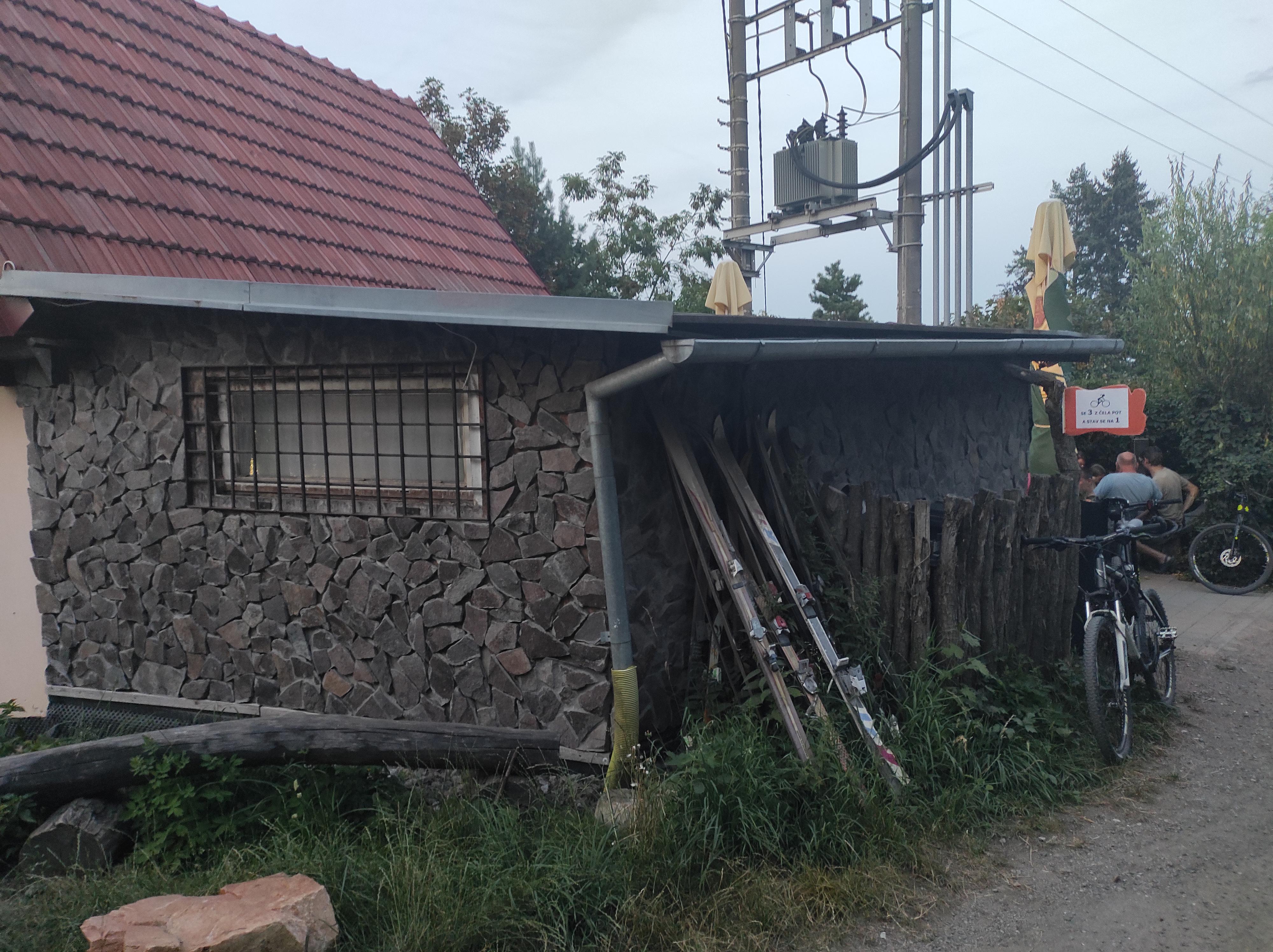 Občerstvovna U JEROUŠKŮ foto 6