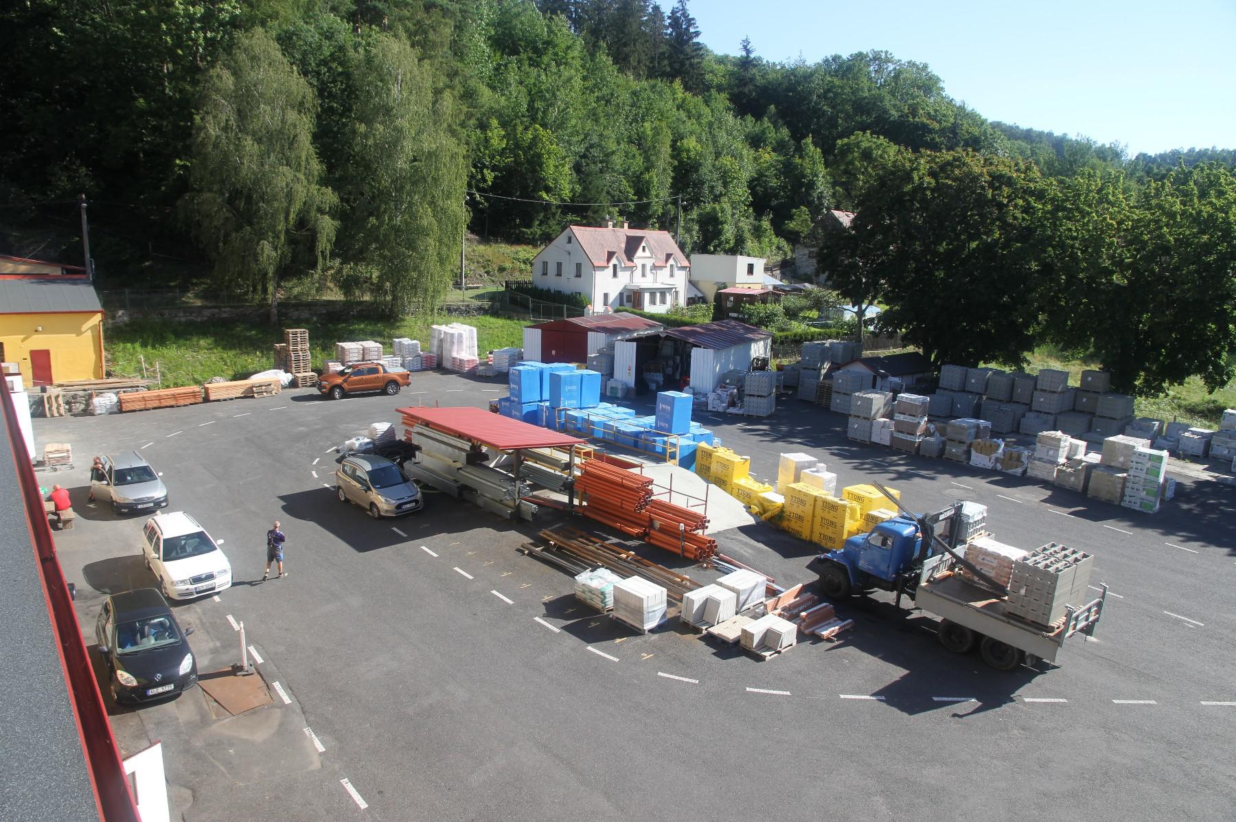 Stavebniny Hrubý a Novák