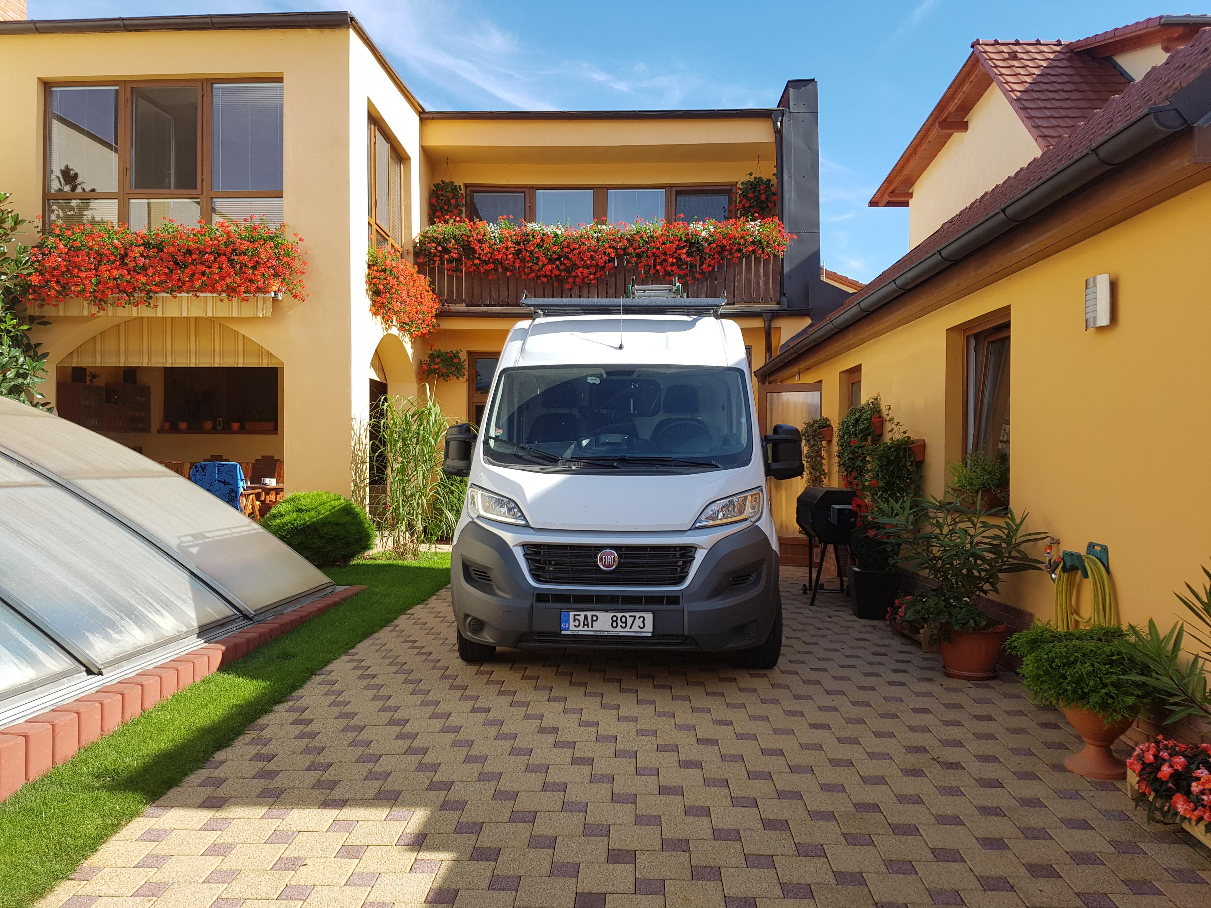 AUTOPŮJČOVNA DODÁVEK RYMEŠ foto 5