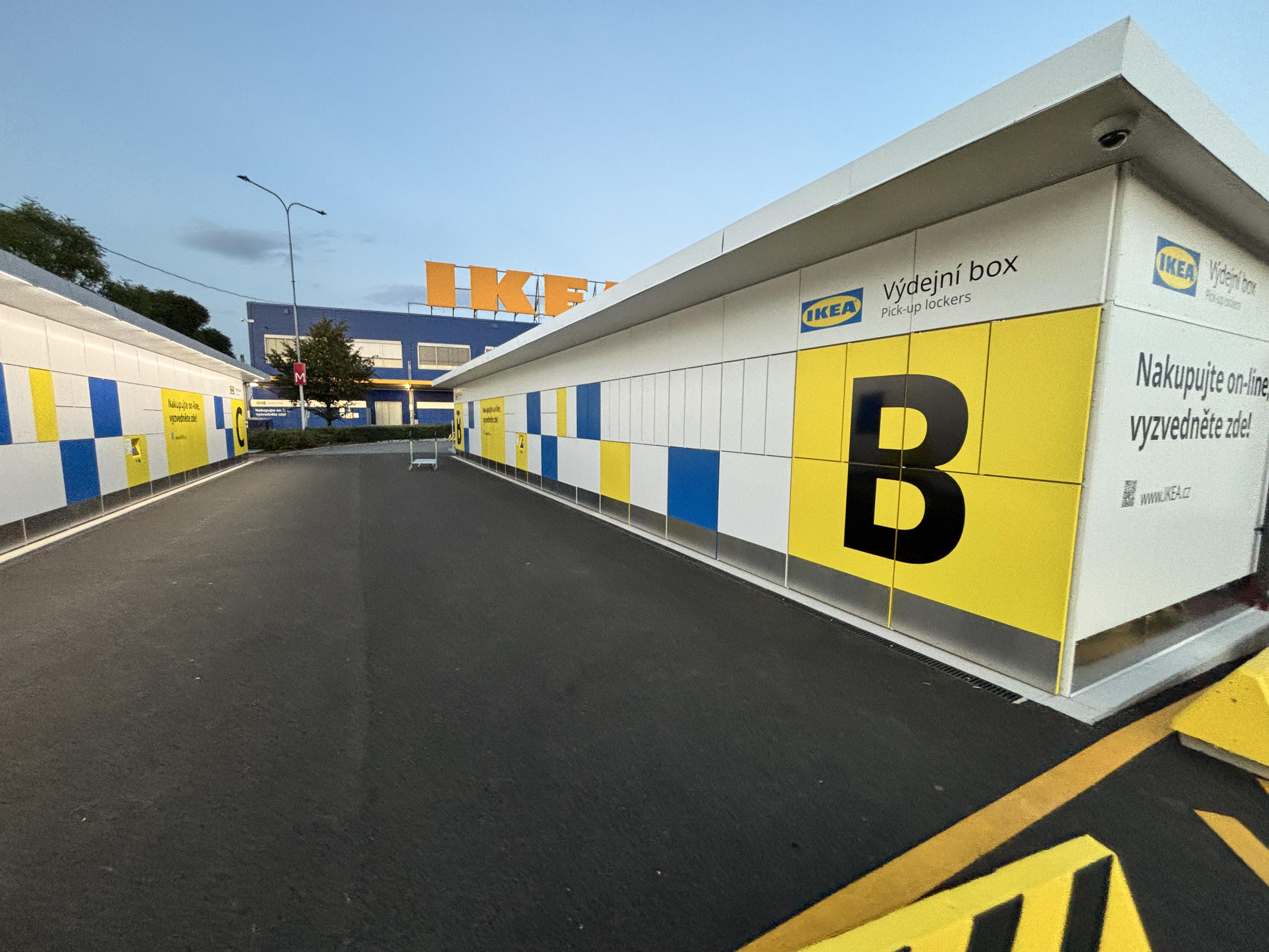 IKEA nábytek - Výdejní box B/C foto 2